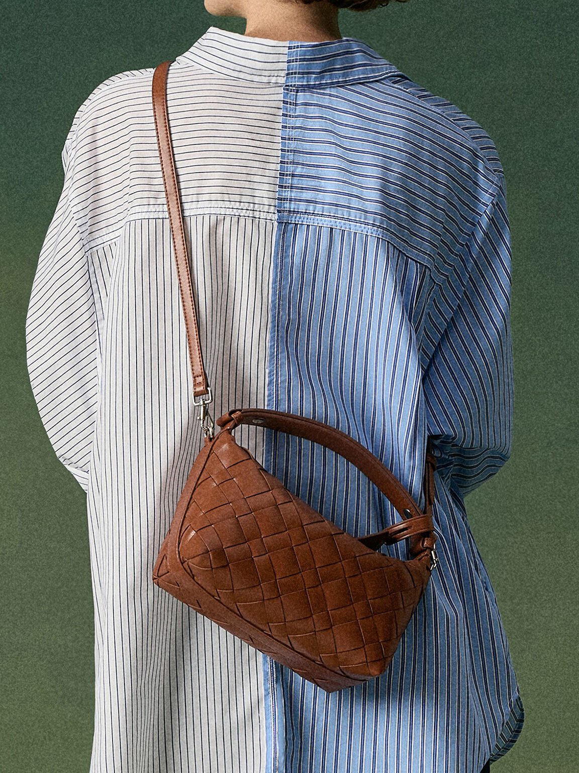 Ivette イヴェット ウーブンショルダーバッグ, チョコレート, hi-res