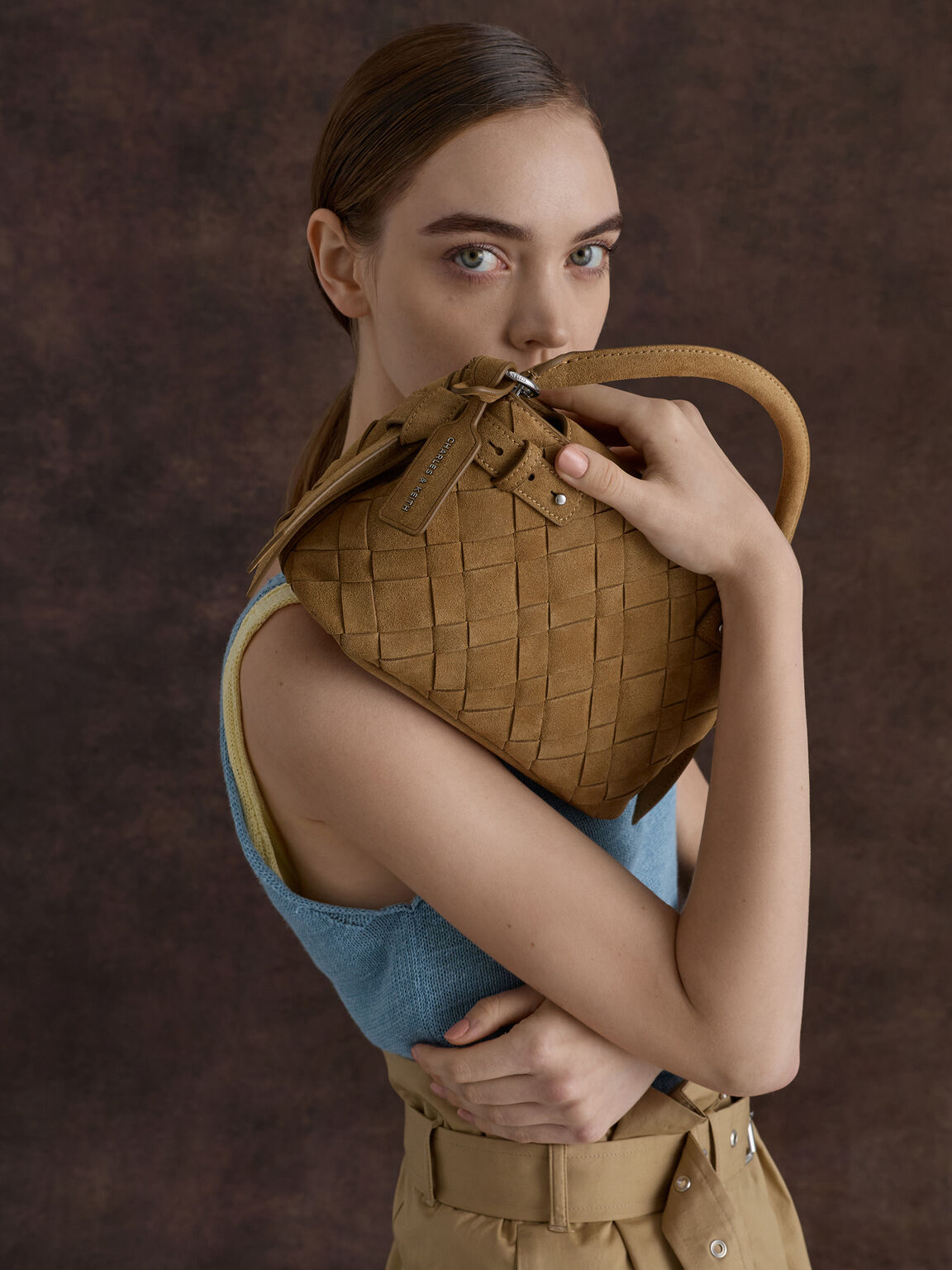 Ivette イヴェット スエードウーブントップハンドルバッグ, サハラサンド, hi-res