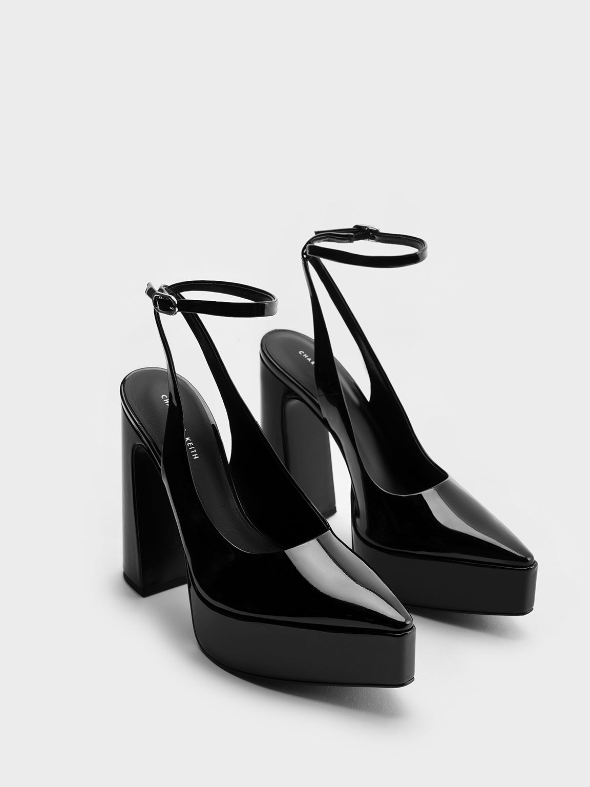 Guinevere グィネヴィア パテントプラットフォームパンプス, ブラックパテント, hi-res