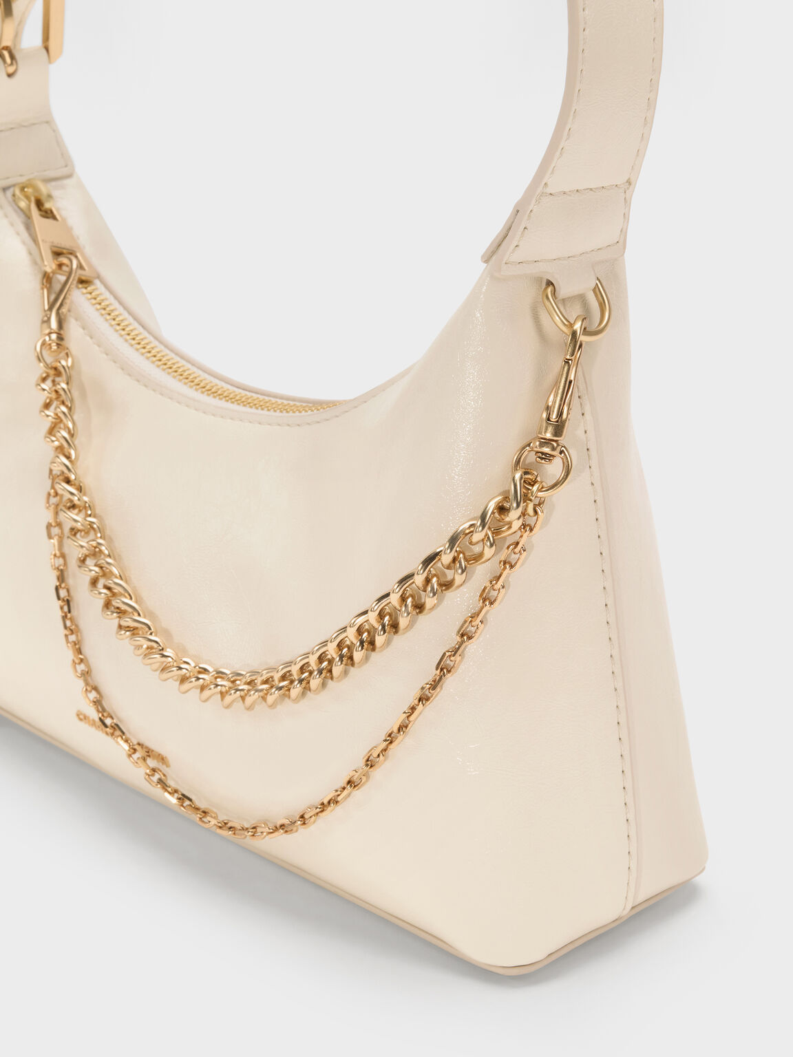 Atwood アトウッド　クリンクルエフェクトチェーンエンベリシュッドホーボーバッグ, クリーム, hi-res