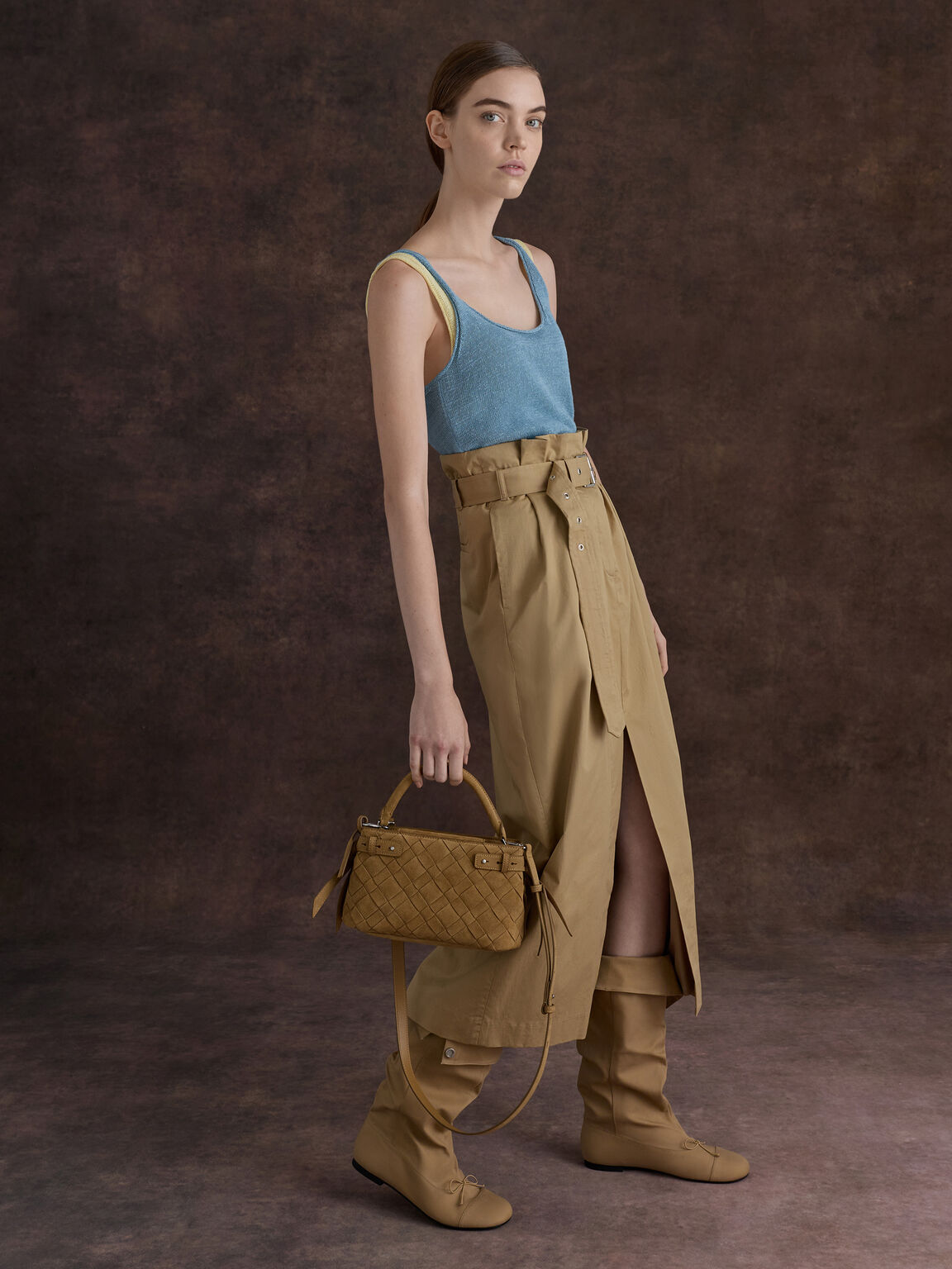 Ivette イヴェット スエードウーブントップハンドルバッグ, サハラサンド, hi-res