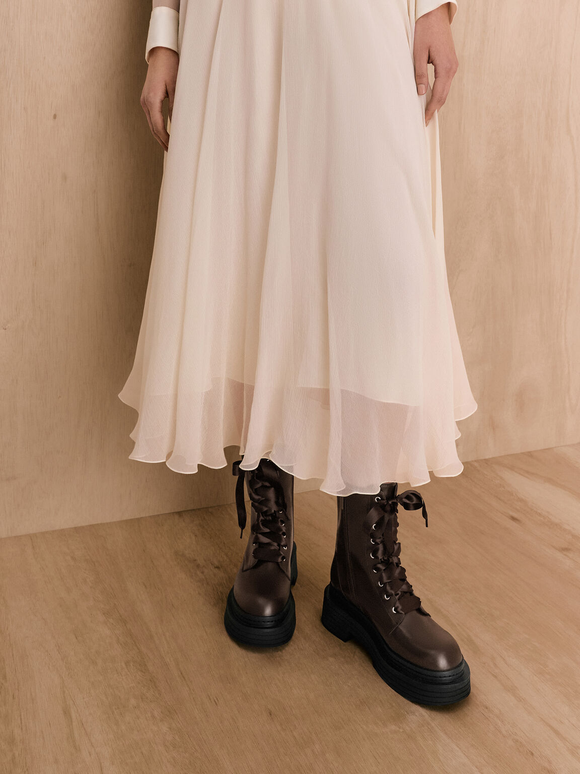 サテンレース プラットフォームコンバットブーツ, ダークブラウン, hi-res