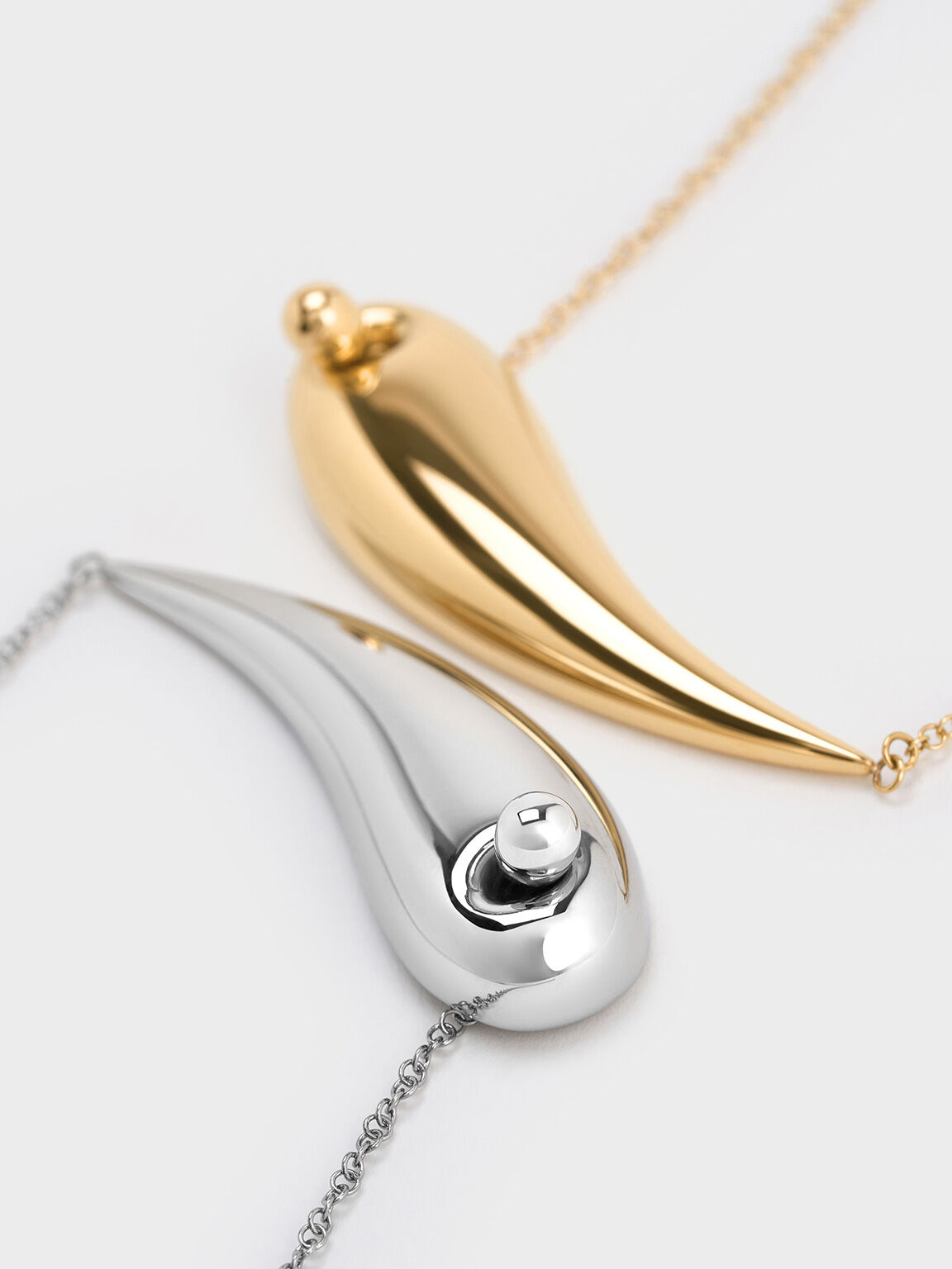 Eimear アイマー スカルプチュアアシメトリカルネックレス, ゴールド, hi-res