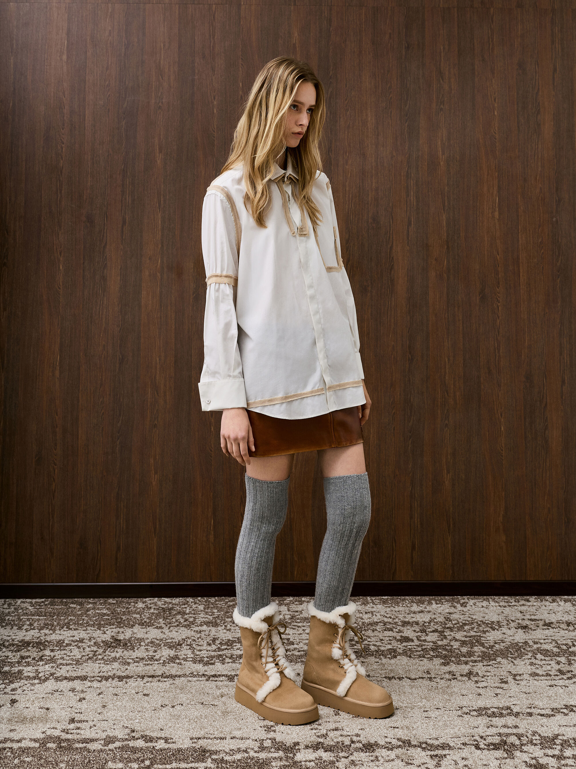 フェイクスエード&フェイクファー フォルドオーバー フラットフォーム