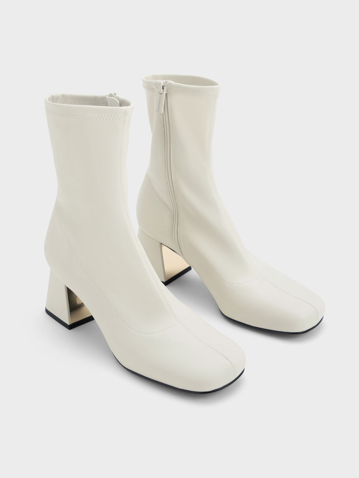 メタリック トラペーズヒールアンクルブーツ, チョーク, hi-res