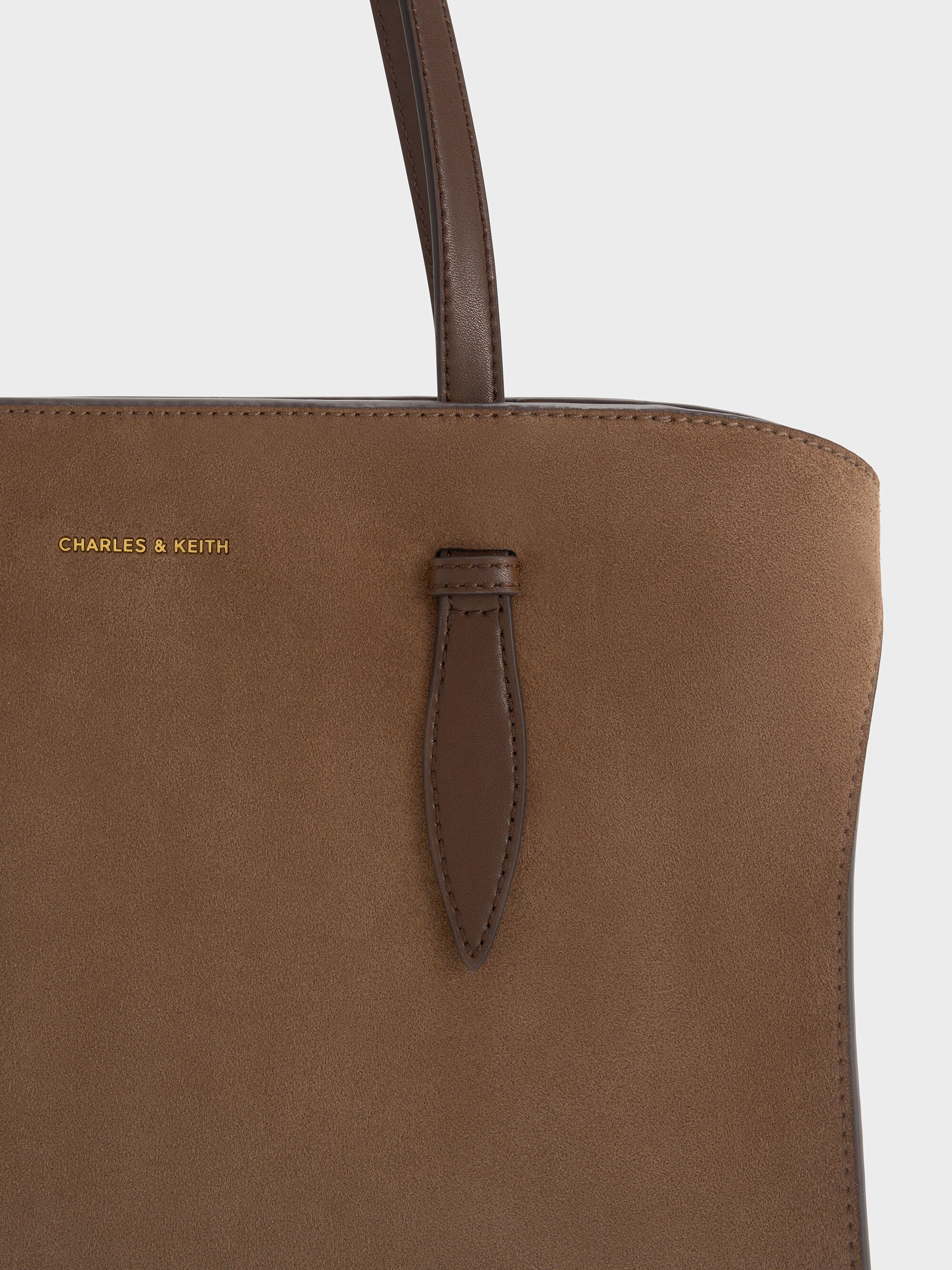 バッグ(レディース) - ブラウン | CHARLES & KEITH (チャールズアンド