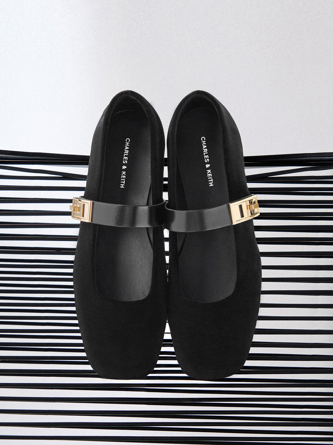 Lando ランド メタリックバックルメリージェーンパンプス, ブラックテクスチャード, hi-res