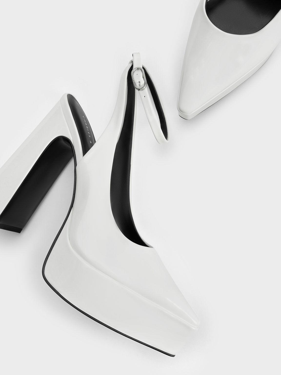 Guinevere グィネヴィア パテントプラットフォームパンプス, ホワイト, hi-res