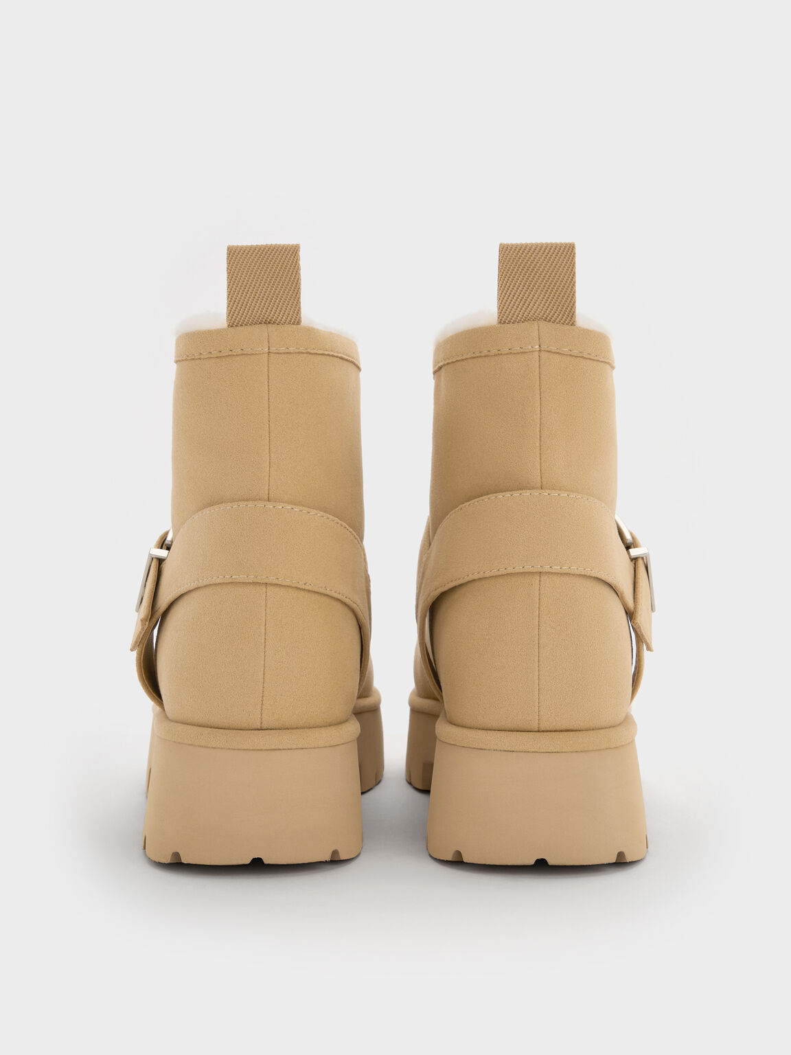 Bergen ベルゲン テクスチャーファートリムリジッドソールプラットフォームアンクルブーツ, サンド, hi-res