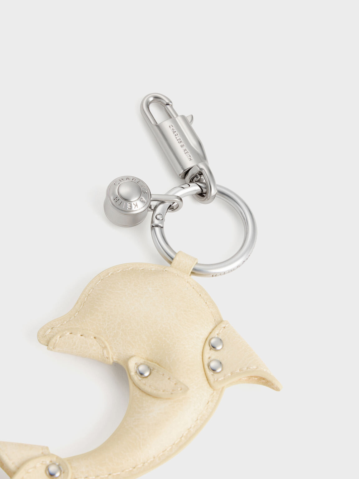 Delfina デルフィナ ドルフィン チャーム, バターイエロー, hi-res