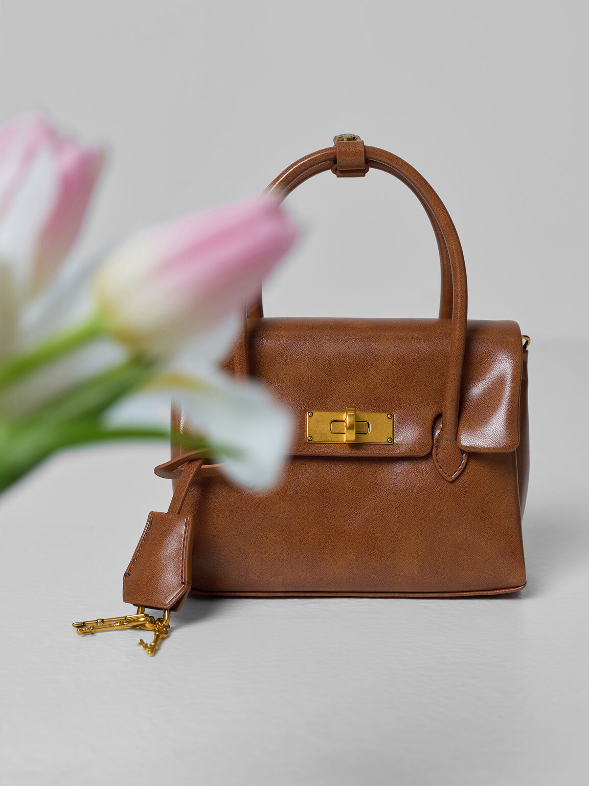 Kerry ミニケリー ボクシートートバッグ, ディストレスドタン, hi-res