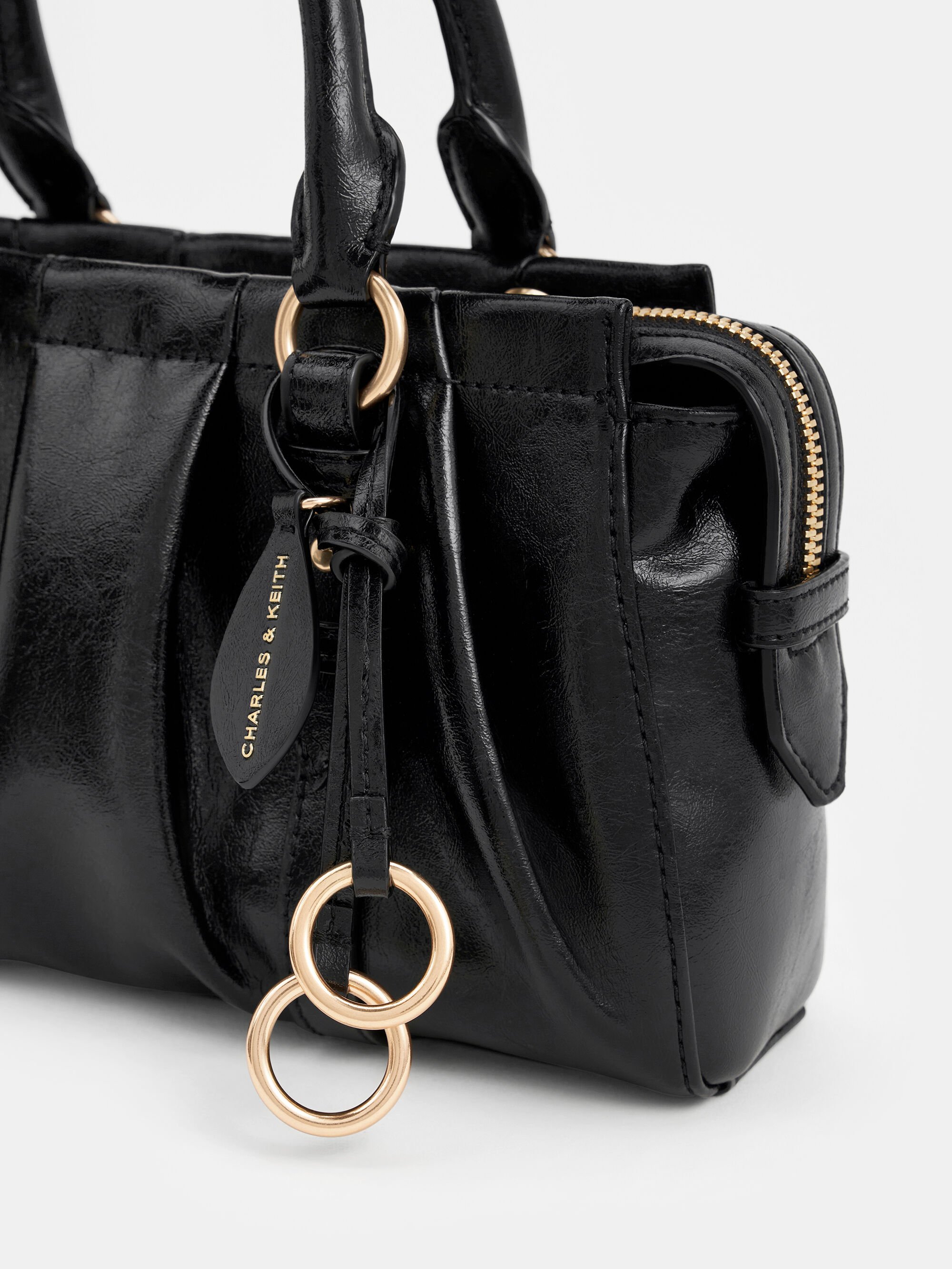 Britton ブリットン ルーシュドトップハンドルトートバッグ - ブラック