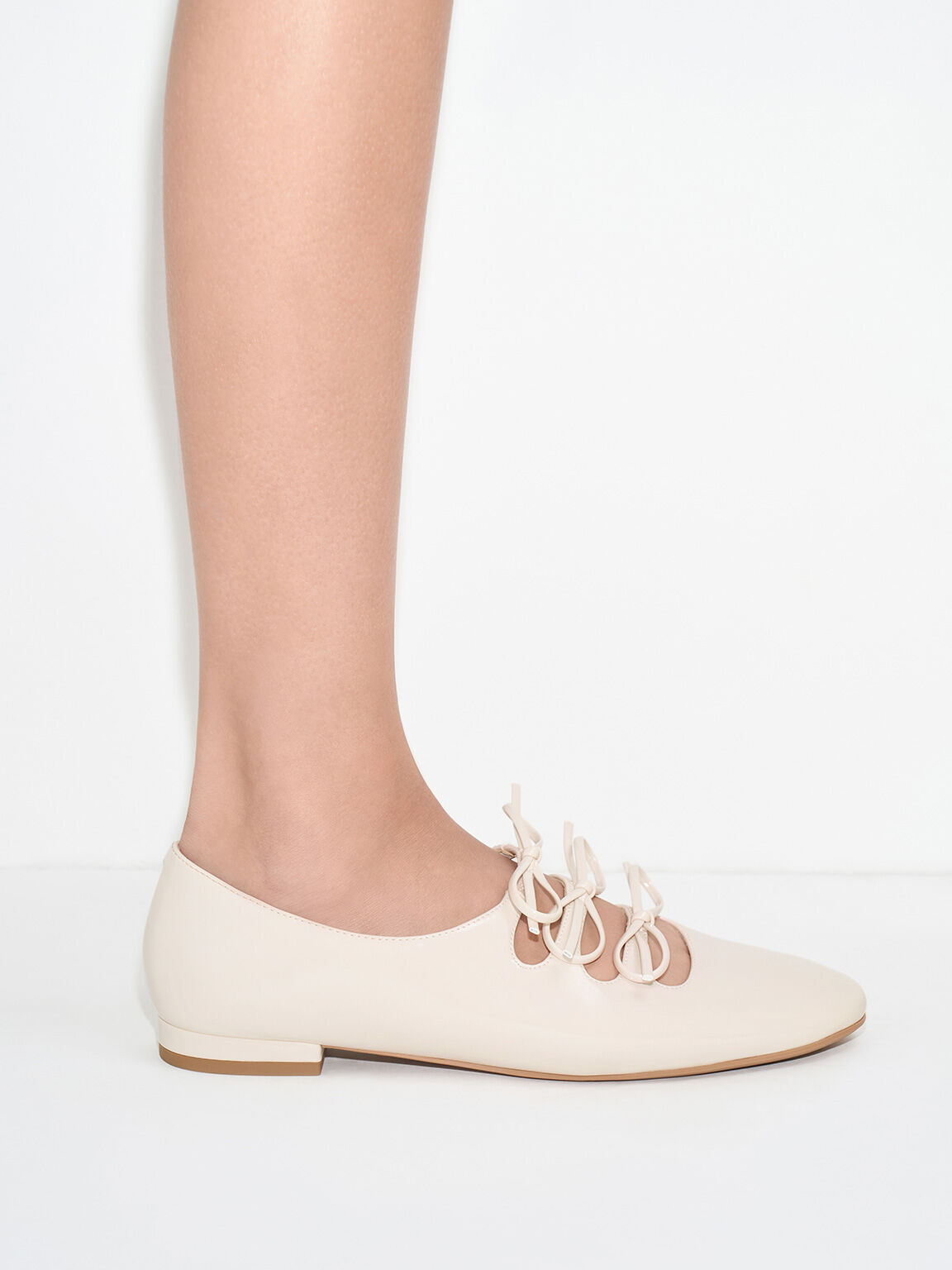 Dorri ドリー トリプルボウバレエフラット, チョーク, hi-res