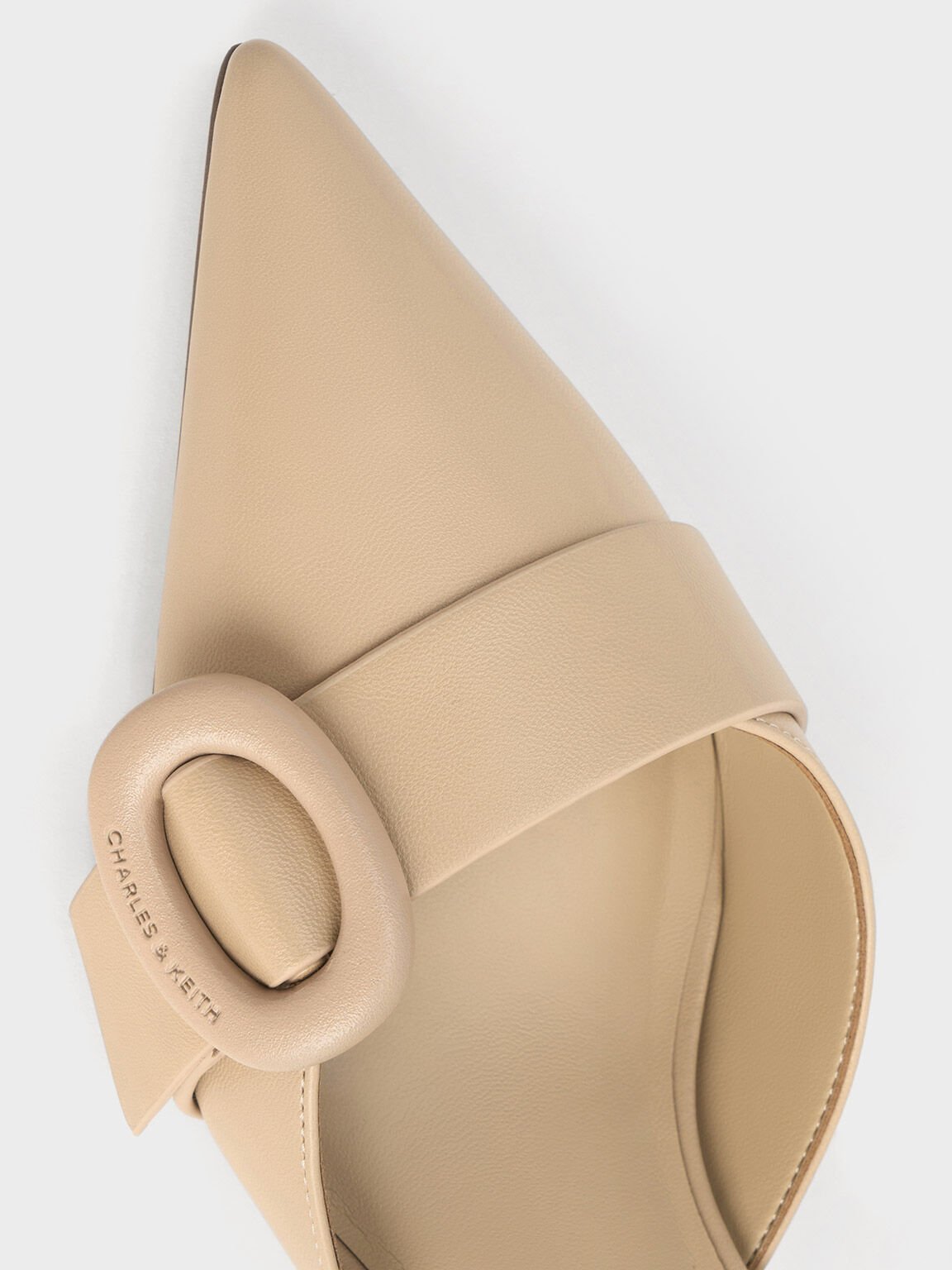 オーバルバックル ポインテッドトゥミュール, ベージュ, hi-res