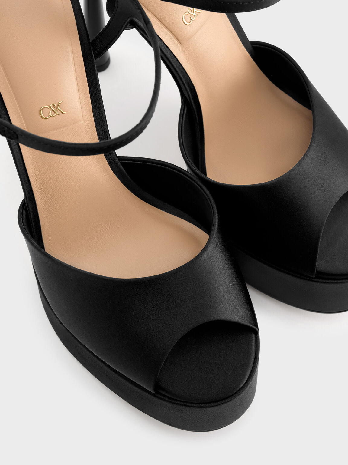 Francesca フランチェスカ ピープトゥ プラットフォームヒール, ブラックテクスチャード, hi-res