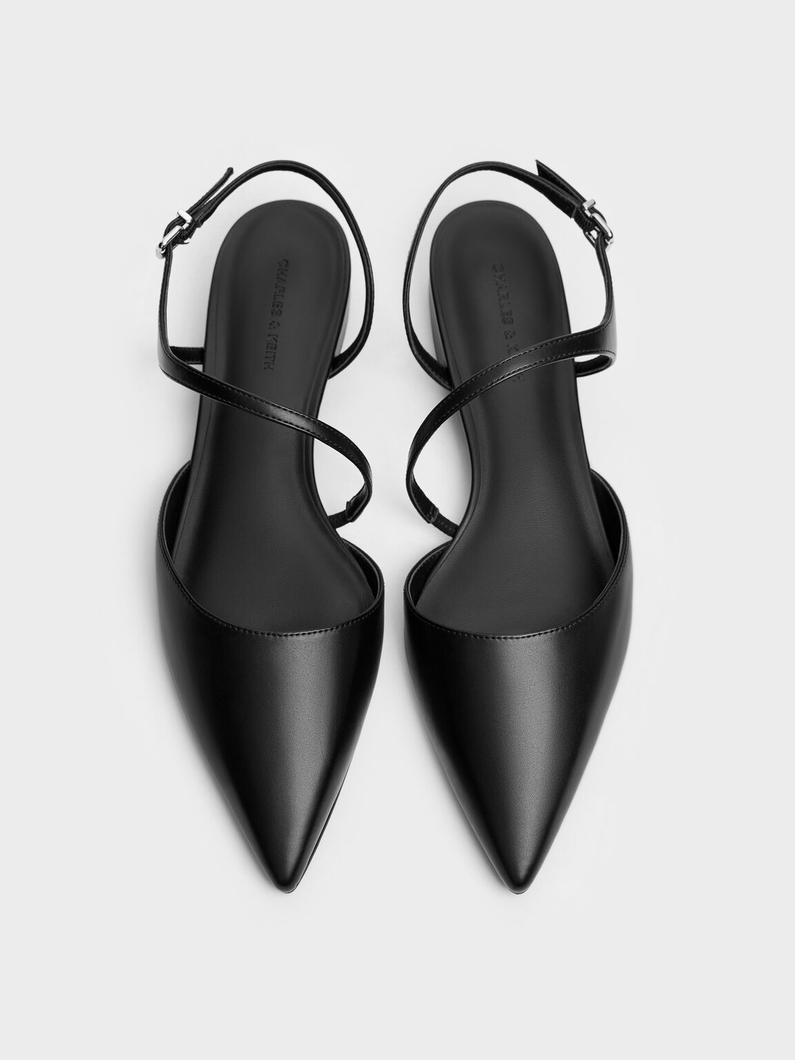 Cordelia コーディリア ポインテッドスリングバックフラット, ブラック, hi-res