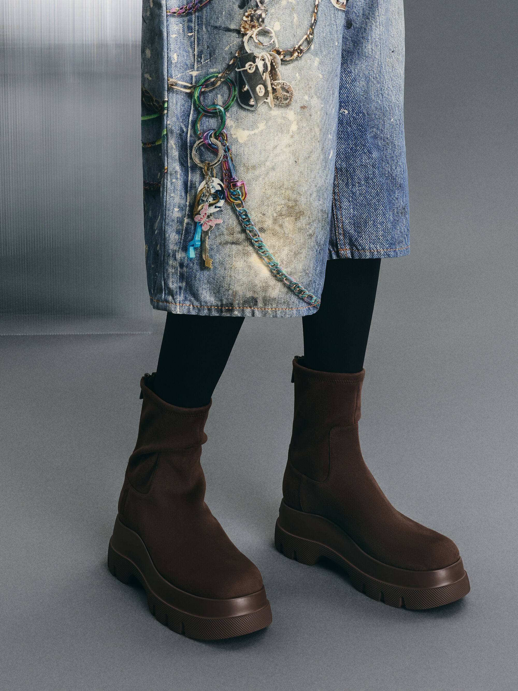 Leoi レオイ バックジップチャンキーアンクルブーツ - ダークブラウン