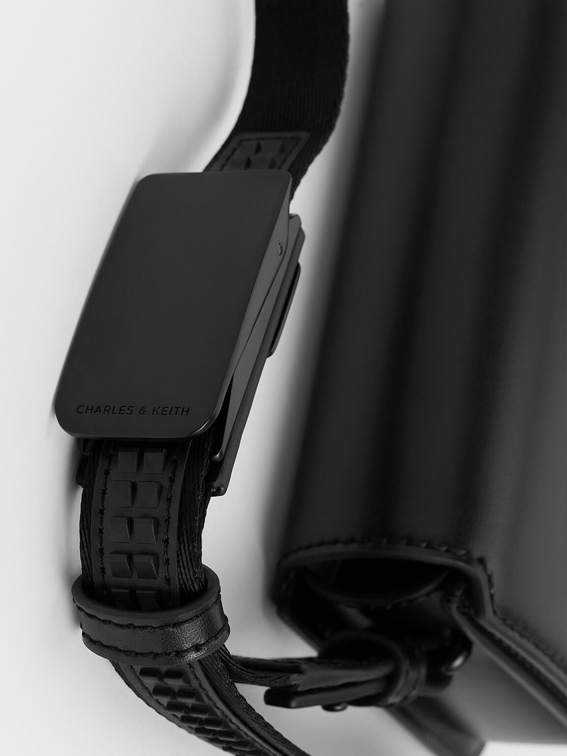 ボクシー フロントフラップショルダーバッグ, ジェットブラック, hi-res