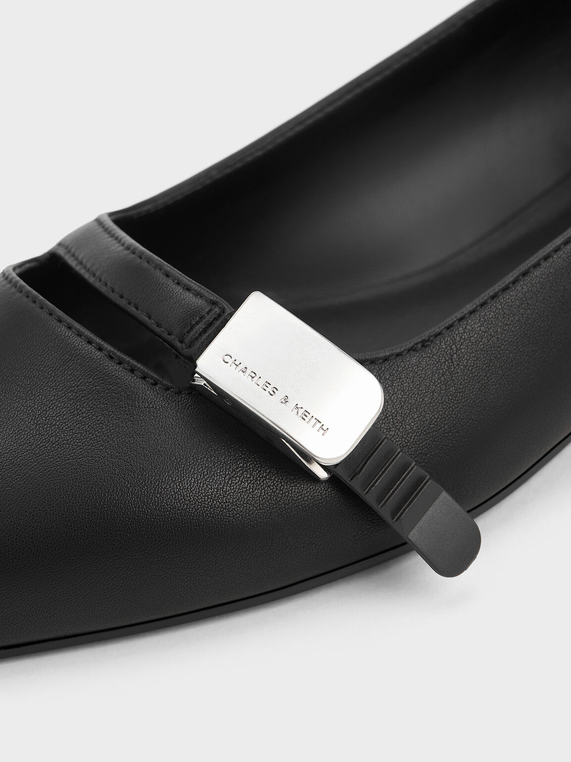 Robbie ロビー ポインテッドトゥバレエフラット, ブラック, hi-res