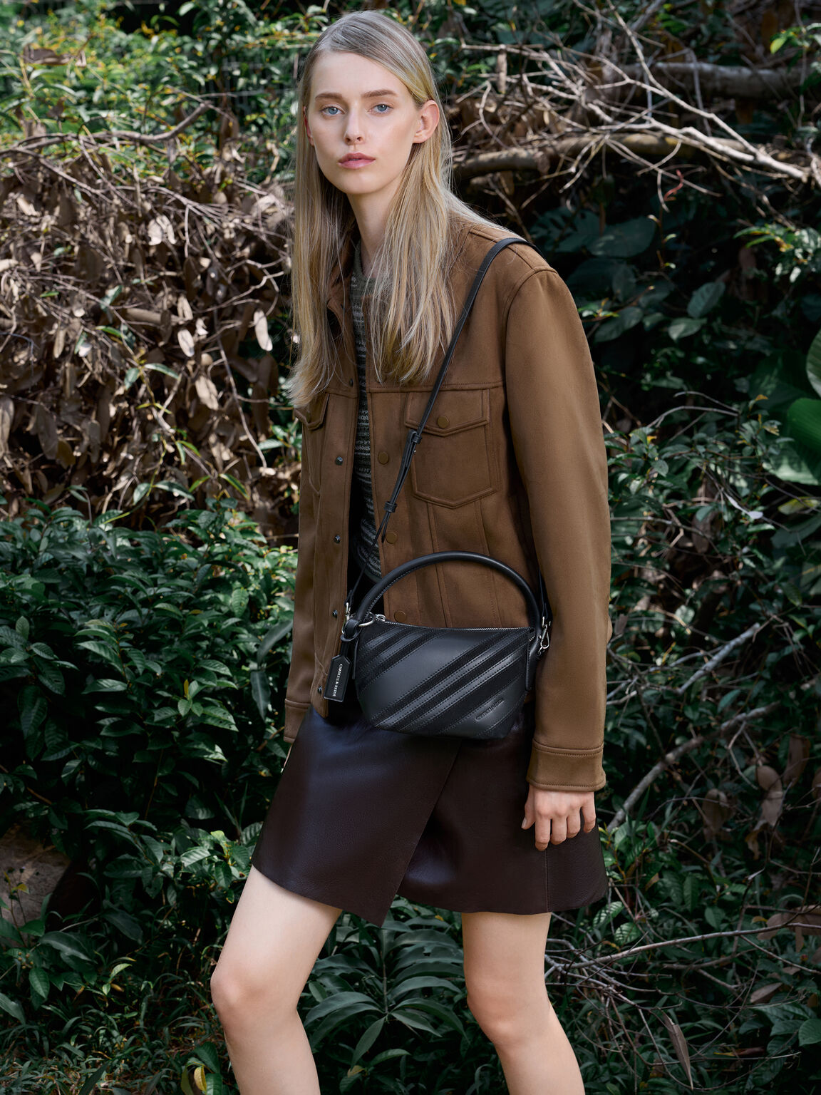 Zeya リサイクルスエード ストライプショルダーバッグ, ノワール, hi-res