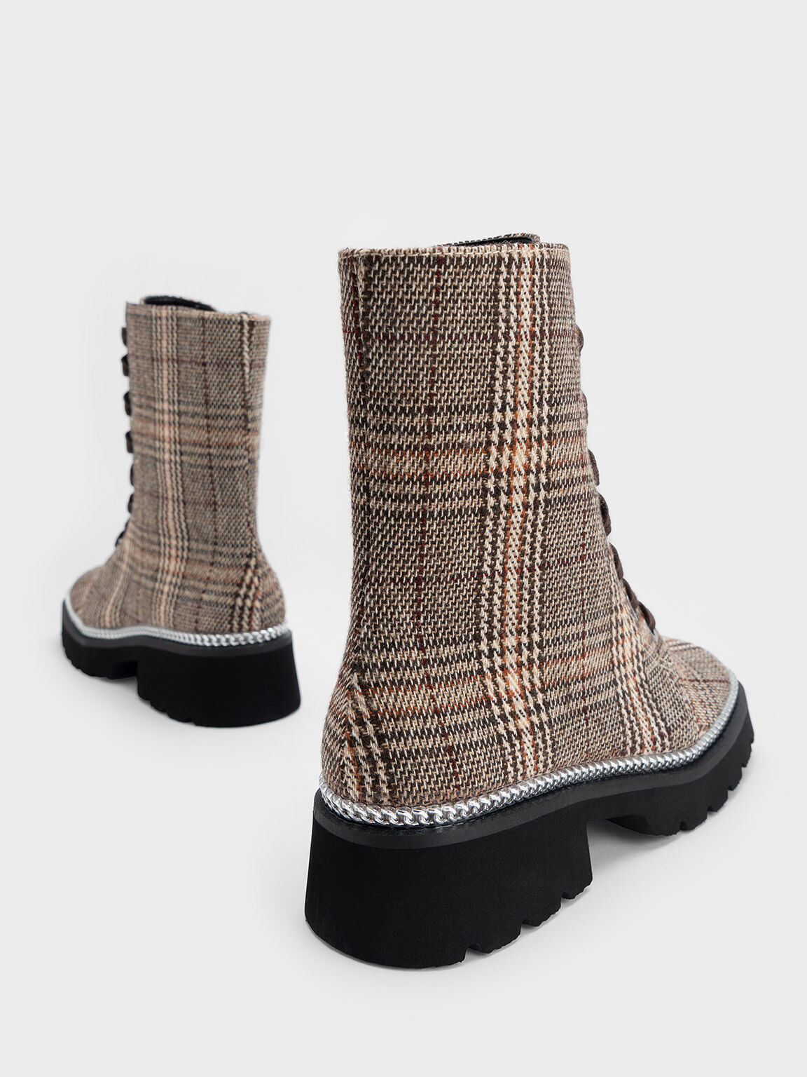 チェーントリム レースアップアンクルブーツ, ダークブラウン, hi-res