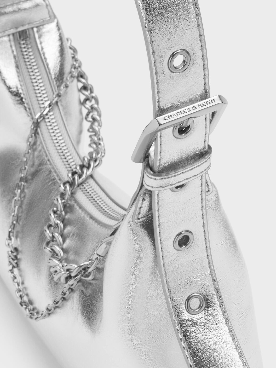 Atwood アトウッド　クリンクルエフェクトチェーンエンベリシュッドホーボーバッグ, シルバー, hi-res