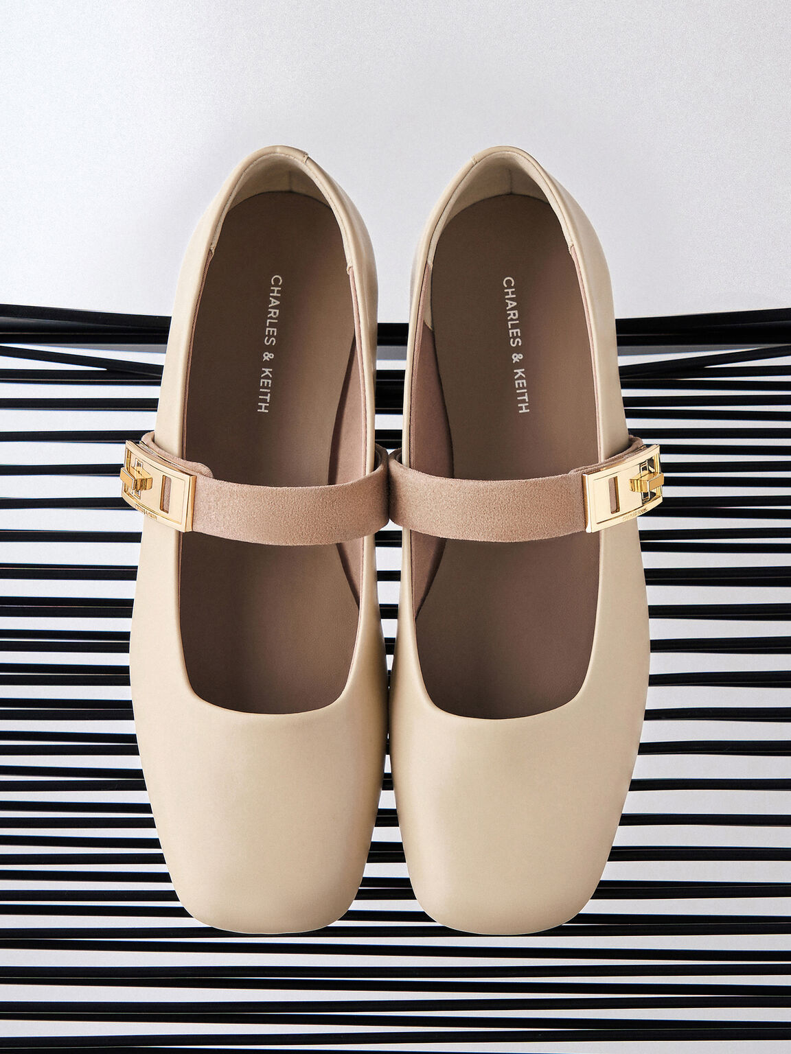 Lando ランド メタリックバックルメリージェーンパンプス, チョーク, hi-res