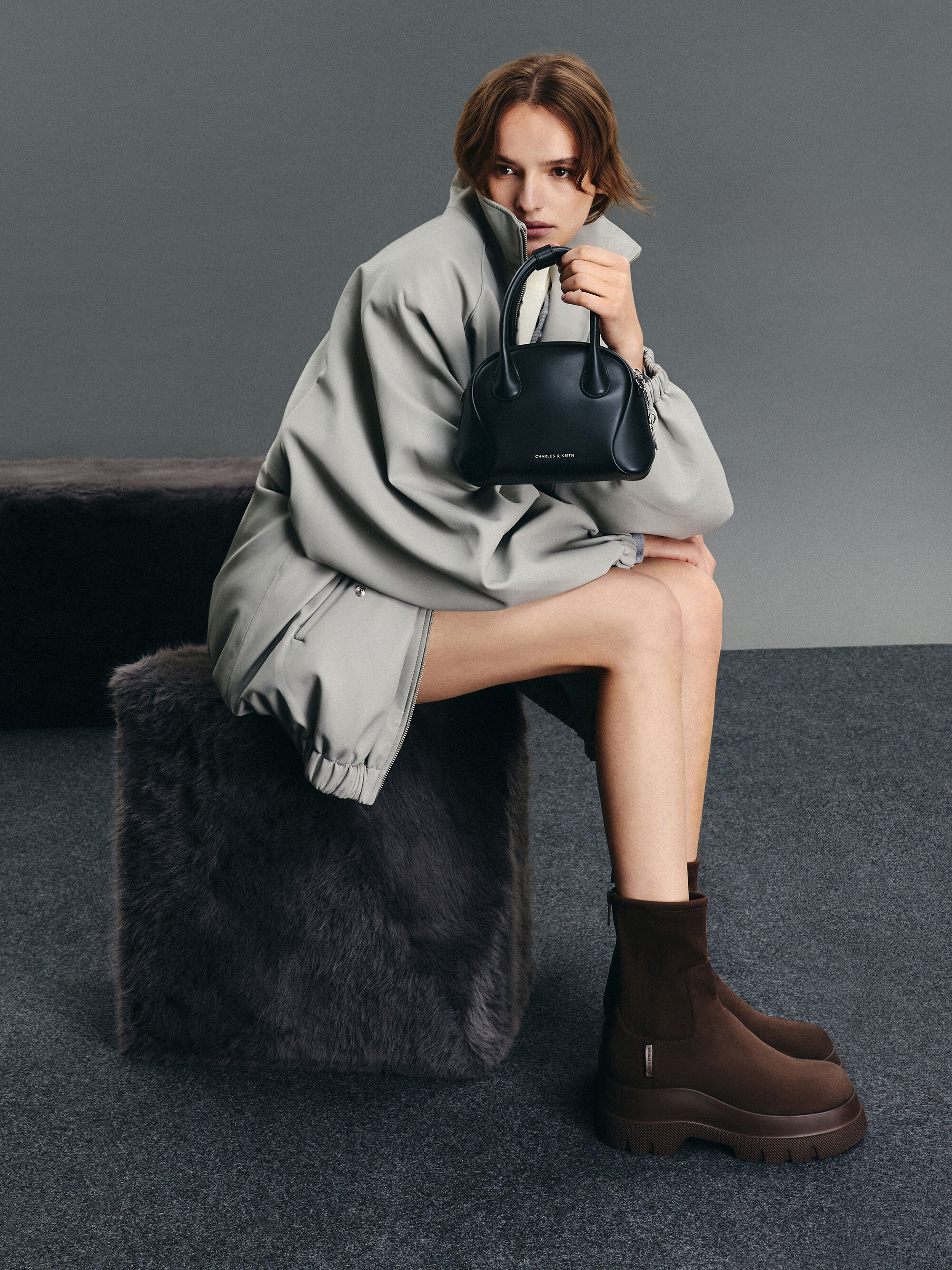 Nelly ネリ ボウリングバッグ - ノワール | CHARLES & KEITH