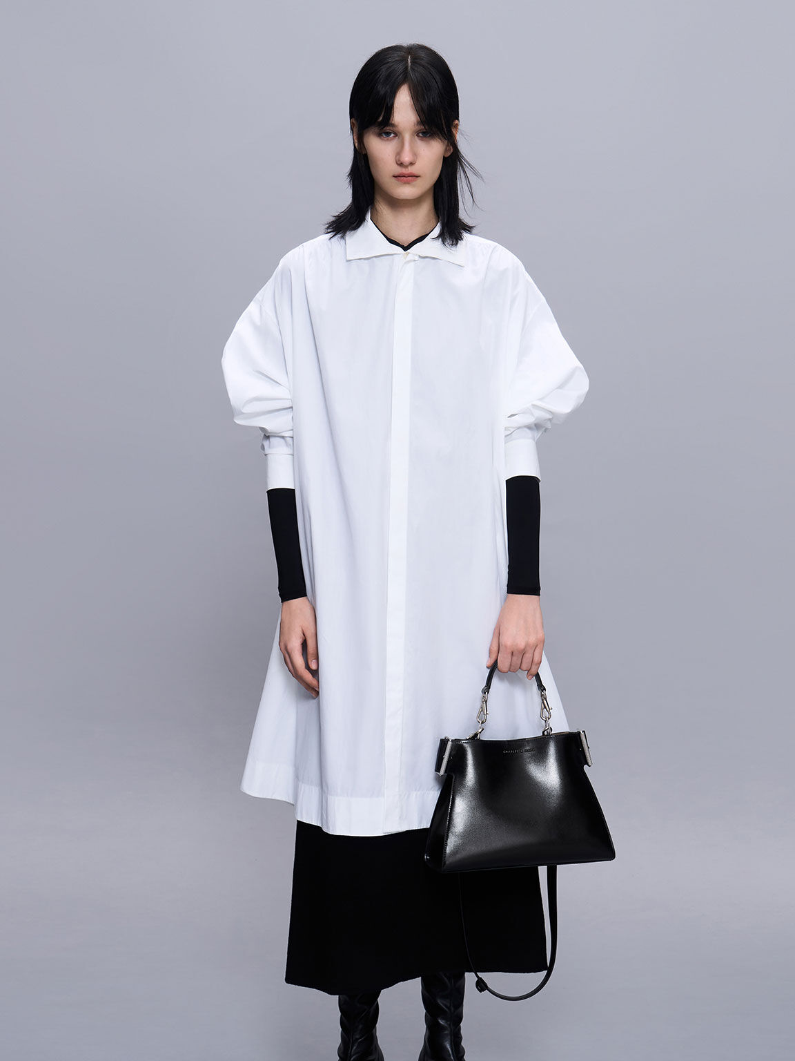 Lexie レクシー サイドバックルトラペーズショルダーバッグ, ノワール, hi-res