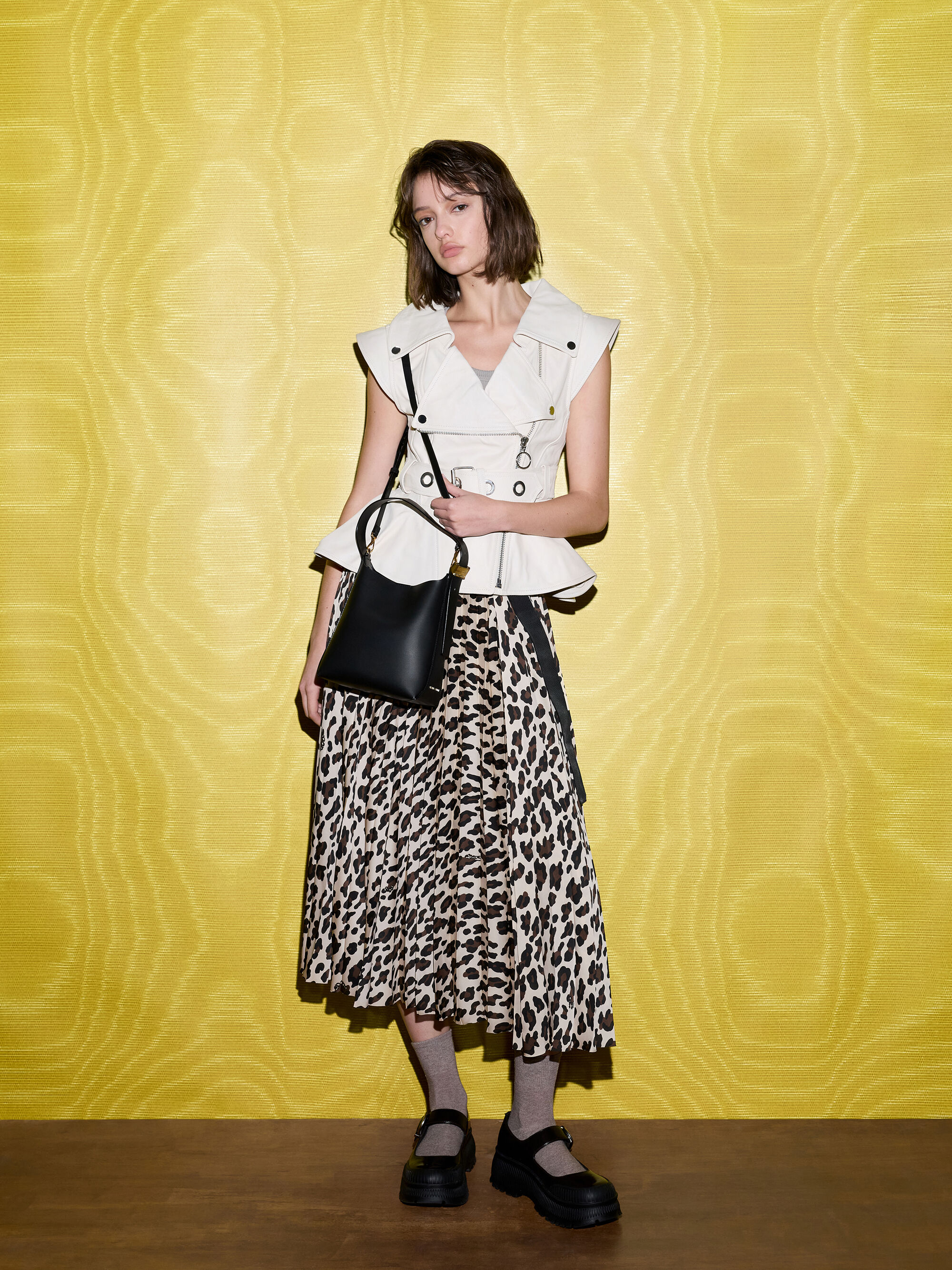 Edna エドナ バケツバッグ - ブラック | CHARLES & KEITH (チャールズ