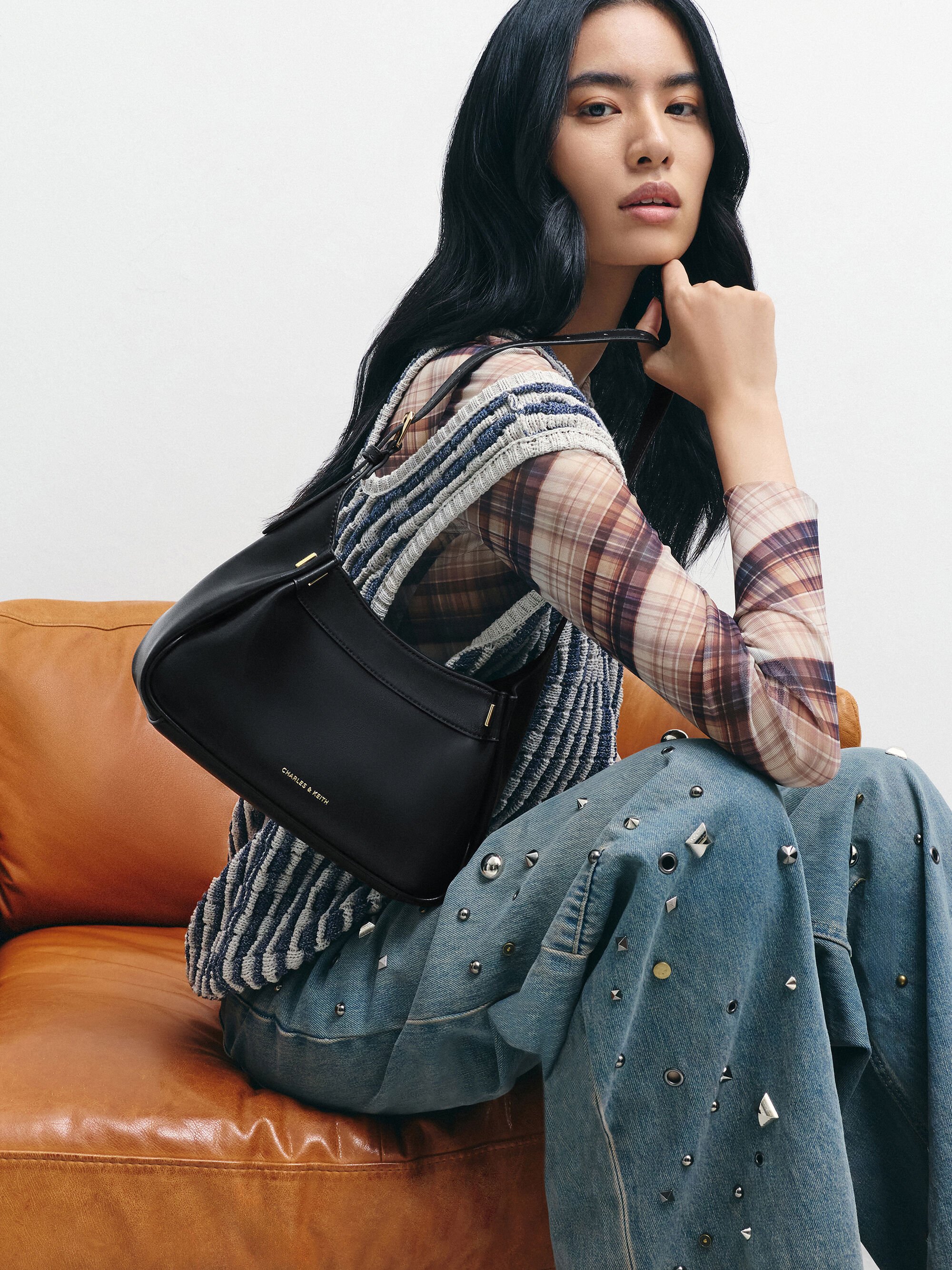 Clarice クラリス プリーツショルダーバッグ - ブラック | CHARLES