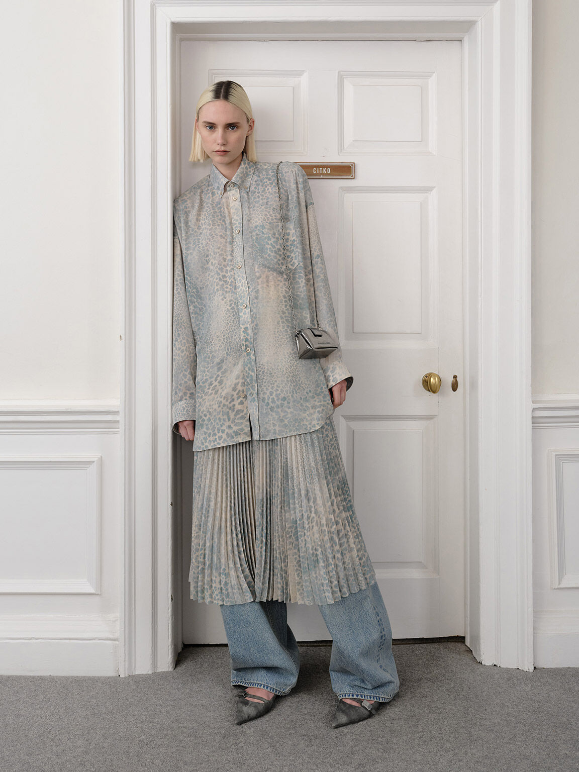 Robbie ロビー ポインテッドトゥバレエフラット, ダークグレー, hi-res