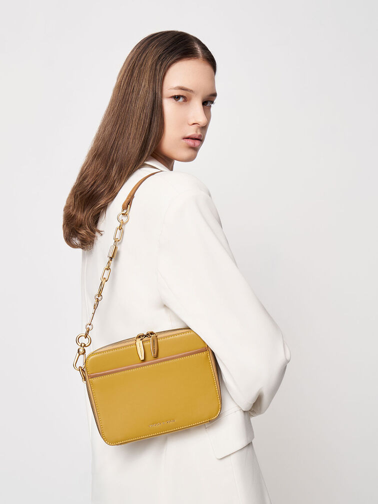 ロック&キーチェーン ハンドルバッグ - マスタード | CHARLES & KEITH 