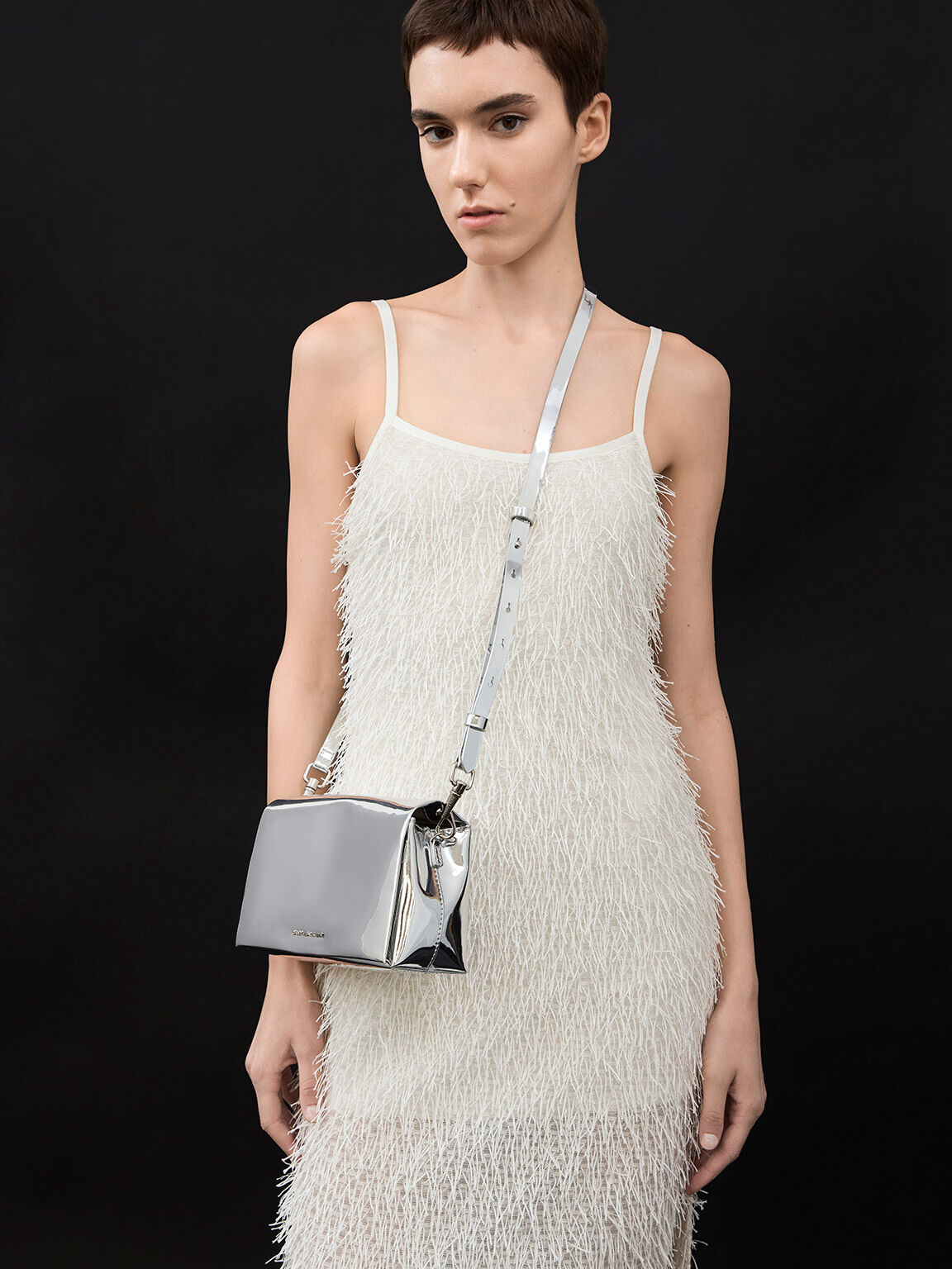 Matina マチナ クリンクルエフェクトクロスボディバッグ, シルバー, hi-res