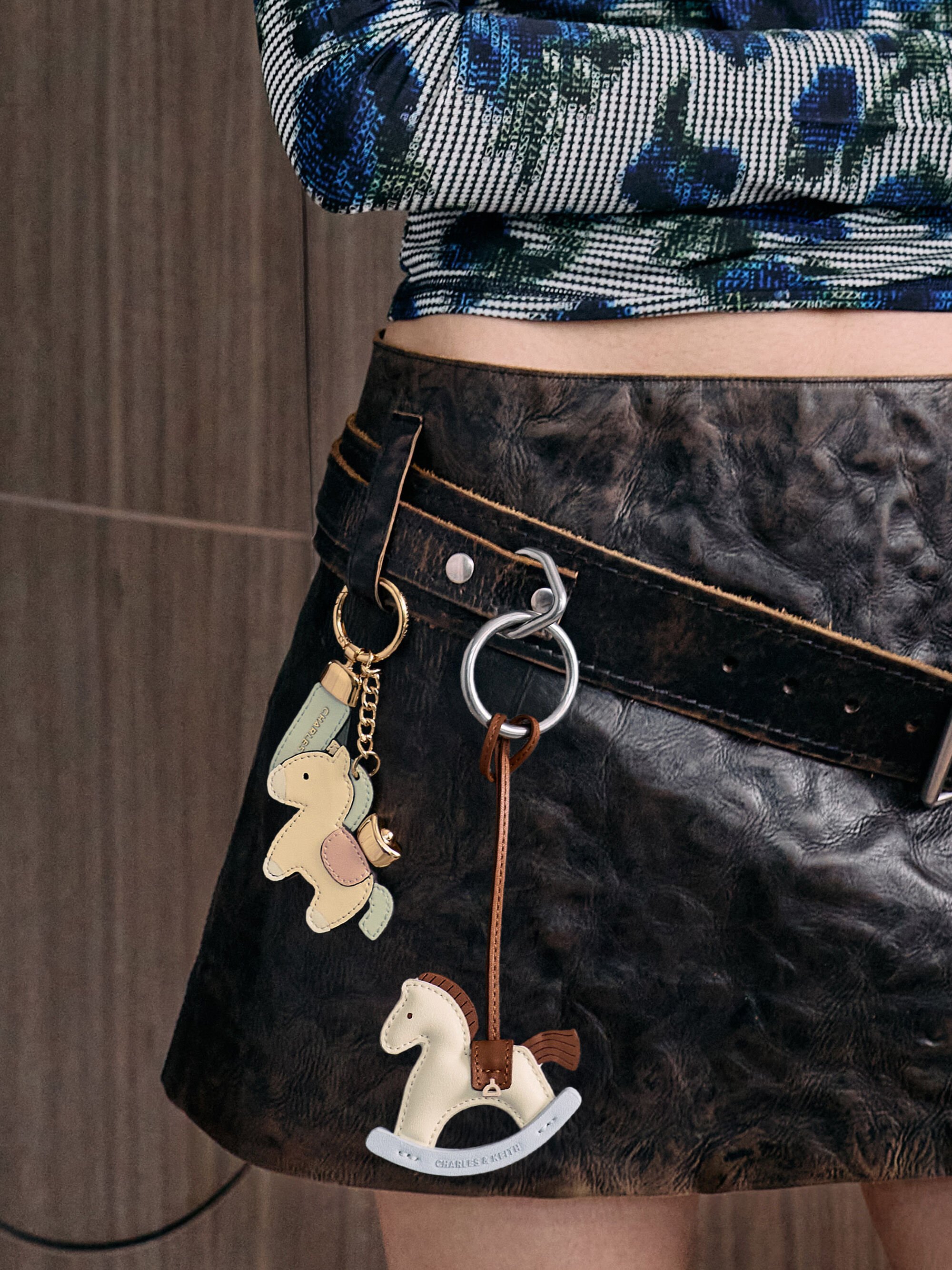ロッキングホース チャーム - マルチ | CHARLES & KEITH (チャールズ