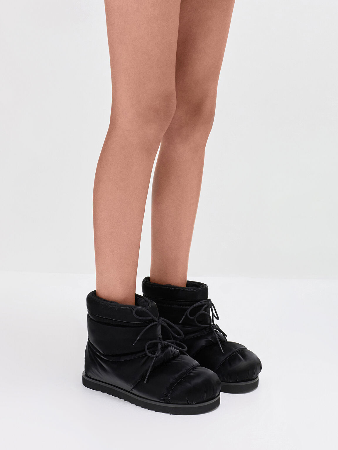 Egan イーガン ナイロンパフィーパネルド レースアップアンクルブーツ, ブラックテクスチャード, hi-res