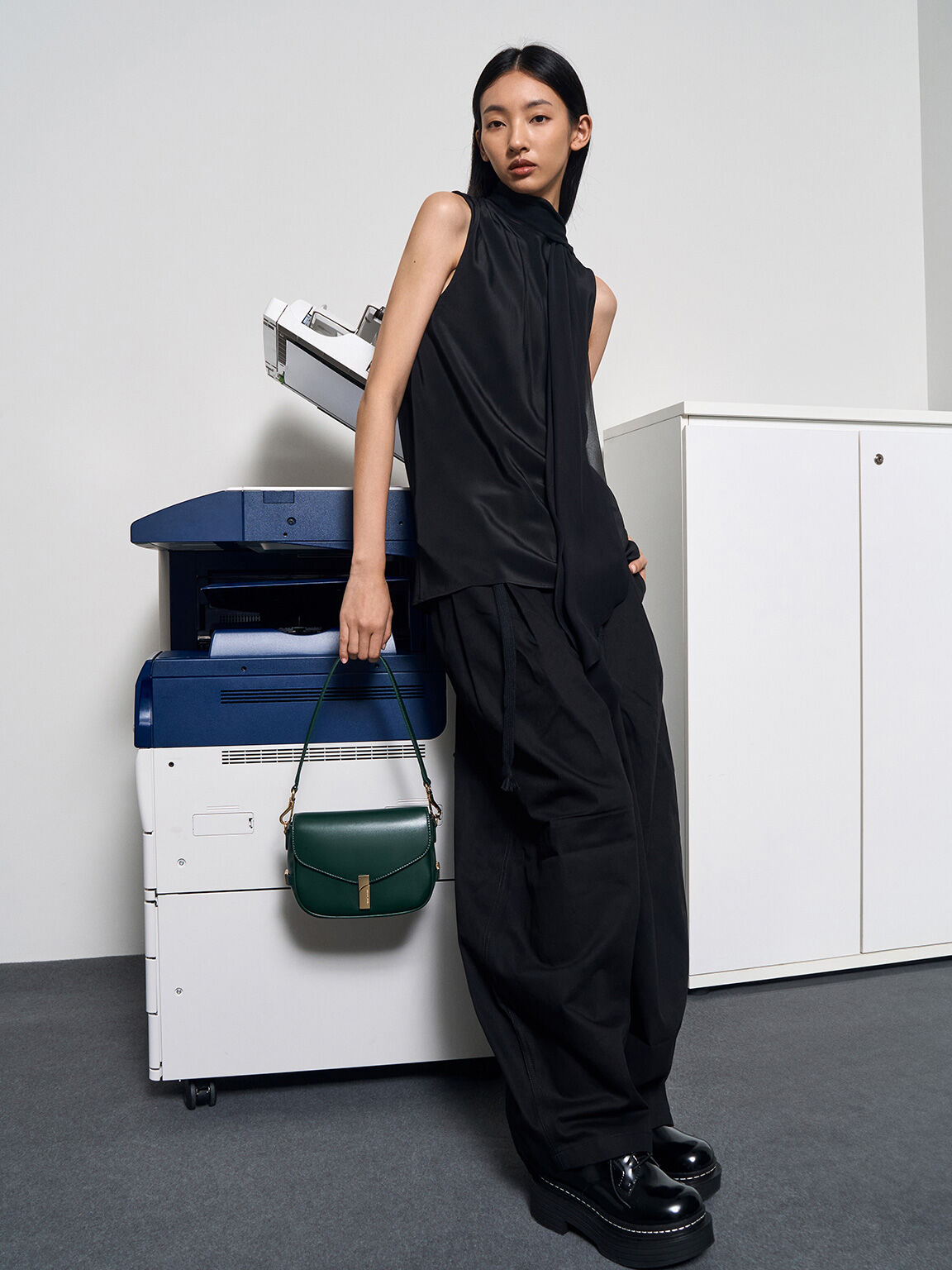 Aurelia オレリア メタリックアクセントサドルバッグ, ダークグリーン, hi-res