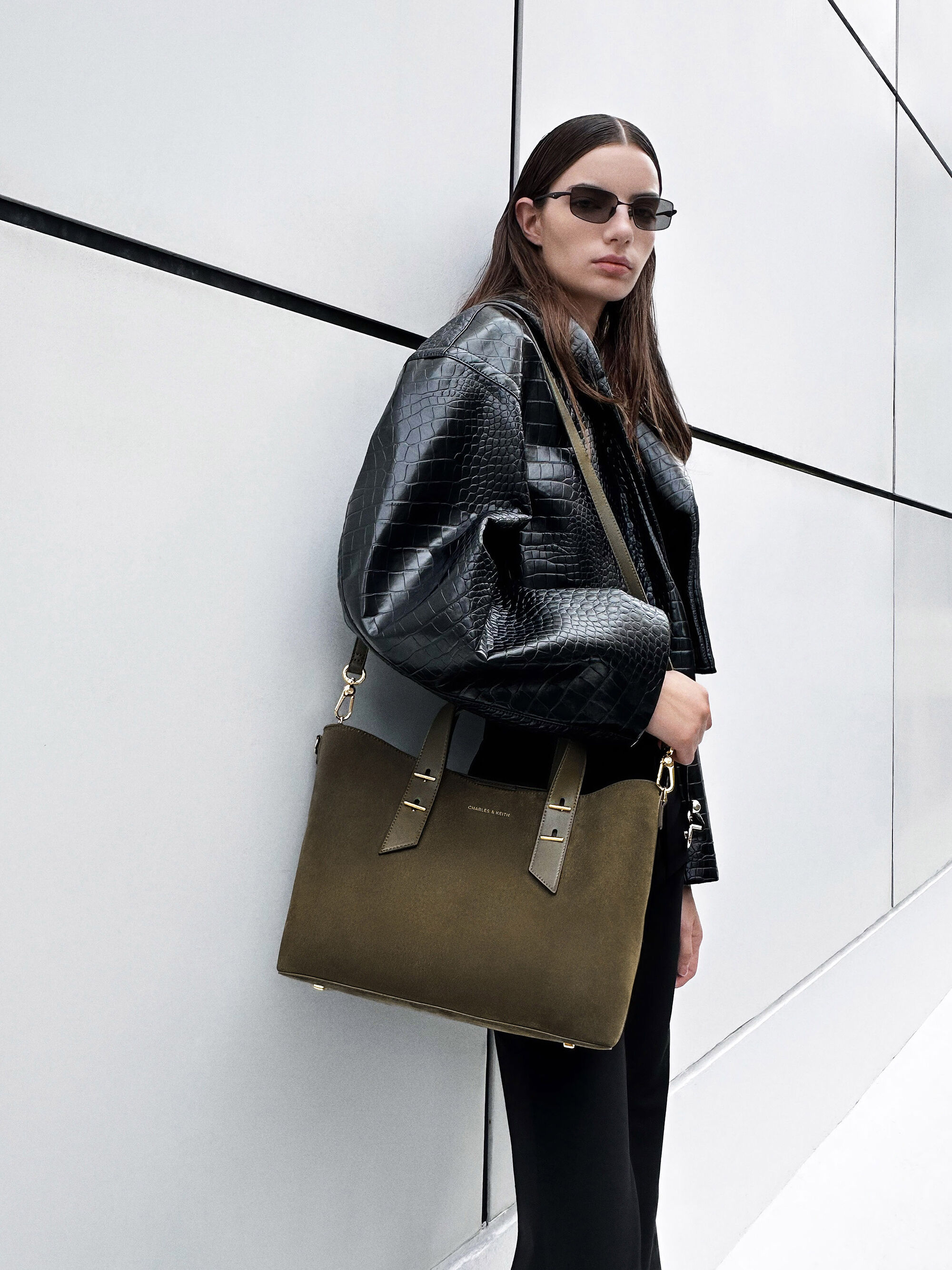 Shania シャナイア リサイクルスエード トートバッグ - ディープ