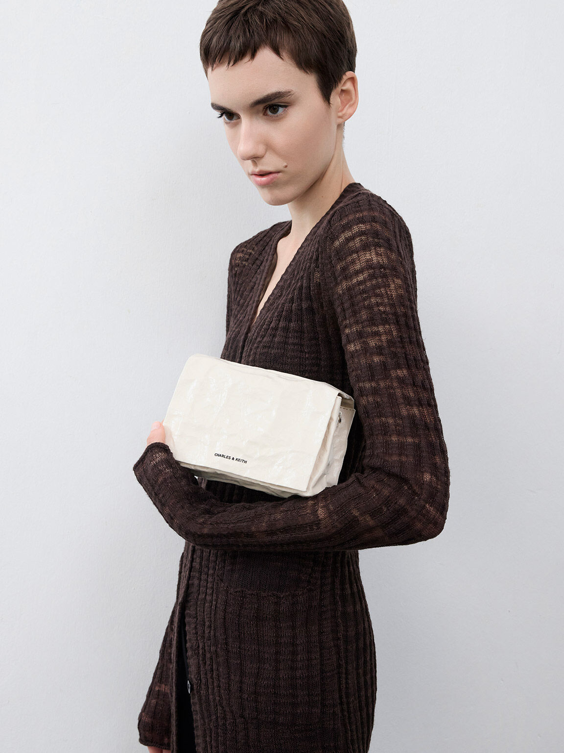 Matina マチナ クリンクルエフェクトクロスボディバッグ, クリーム, hi-res