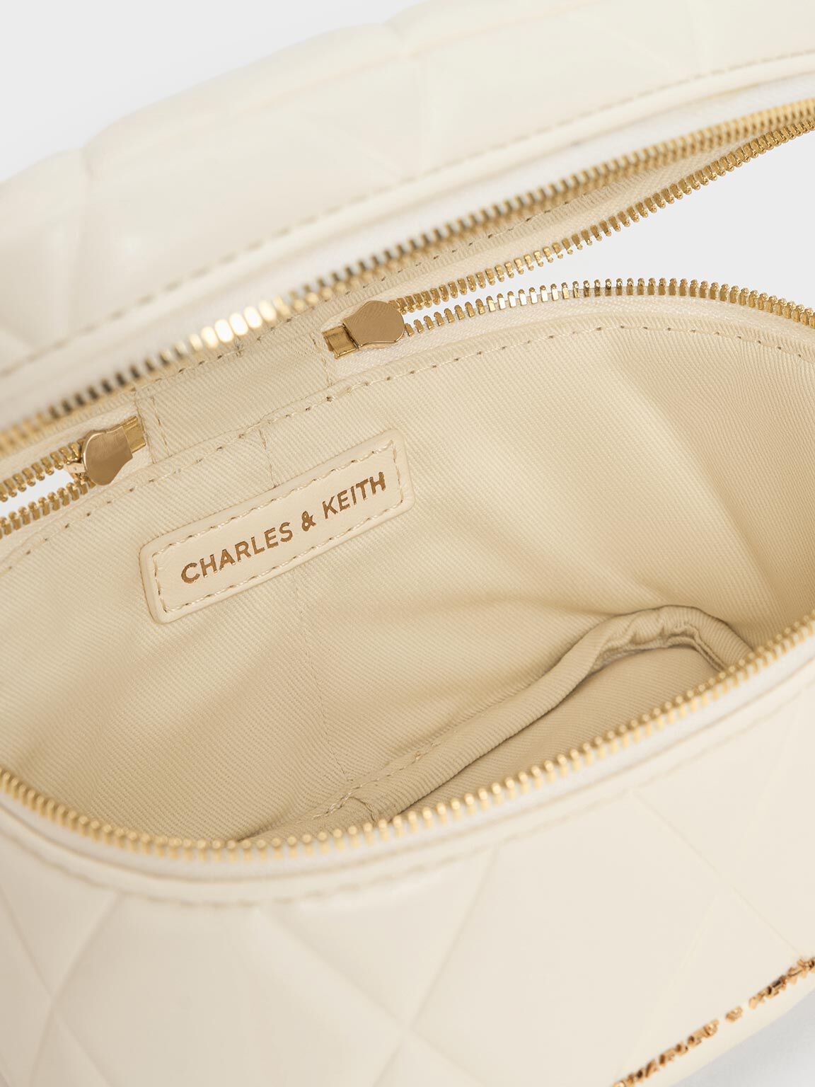 Arwen アルウェン キルトトップハンドルバニティバッグ, クリーム, hi-res