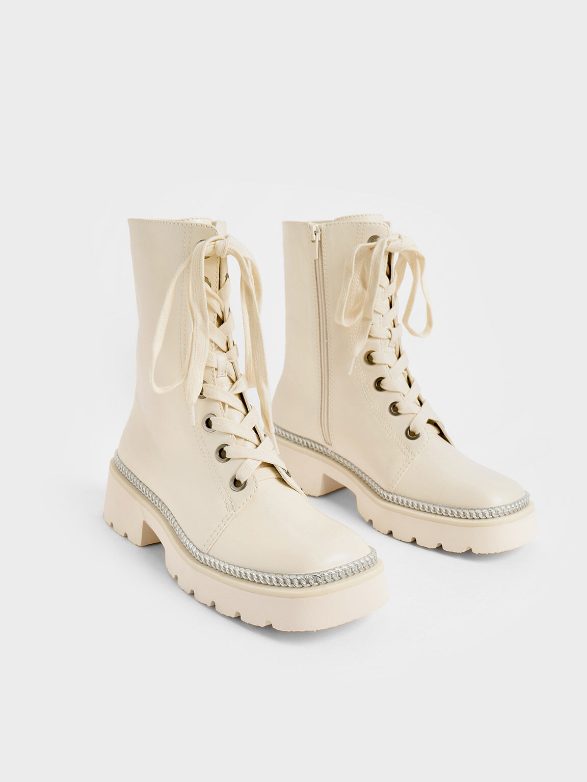 チェーントリム レースアップアンクルブーツ, チョーク, hi-res