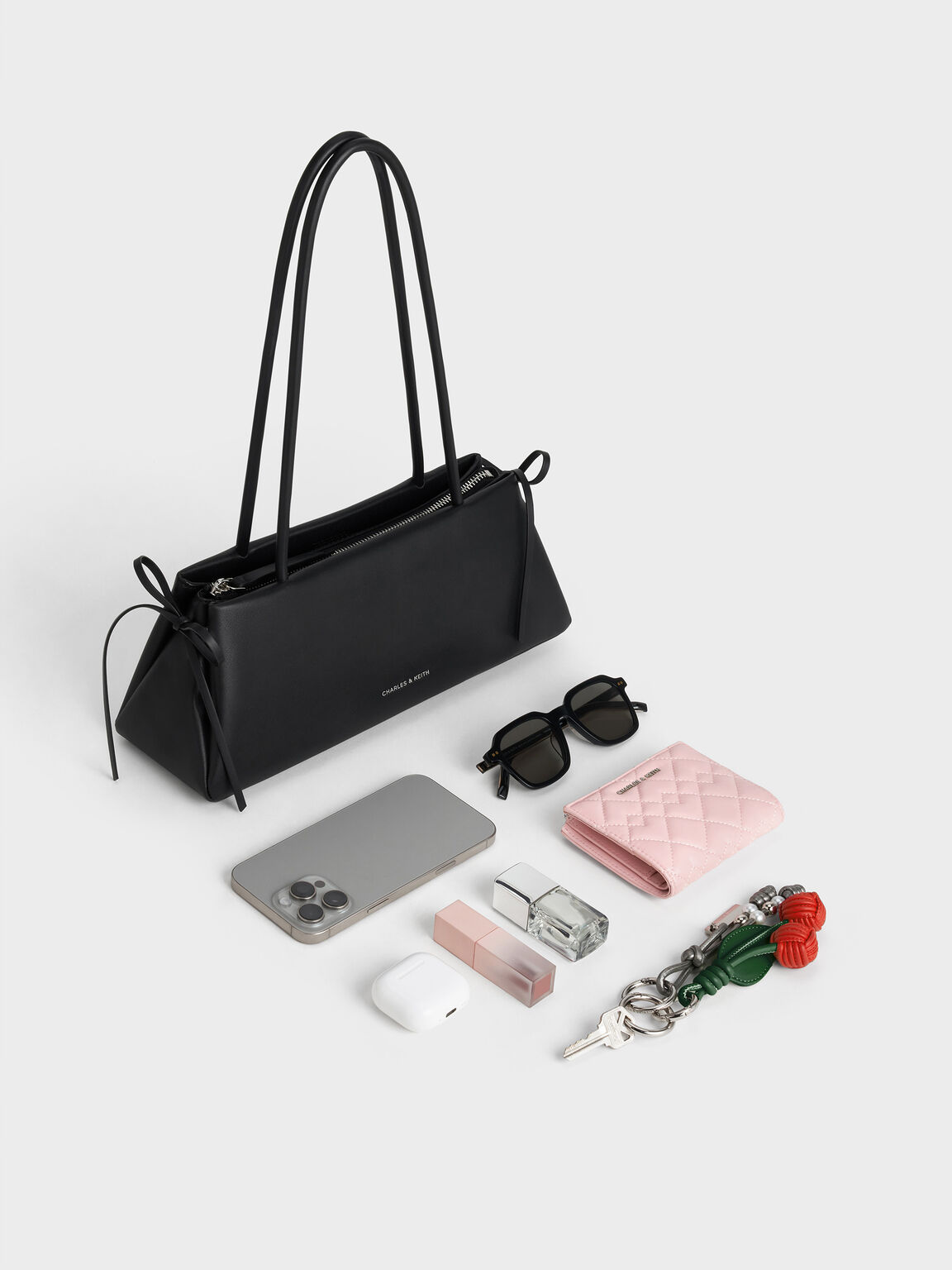 Hazel ヘーゼル ボウ イロンゲイティッドトラペーズショルダーバッグ, ノワール, hi-res