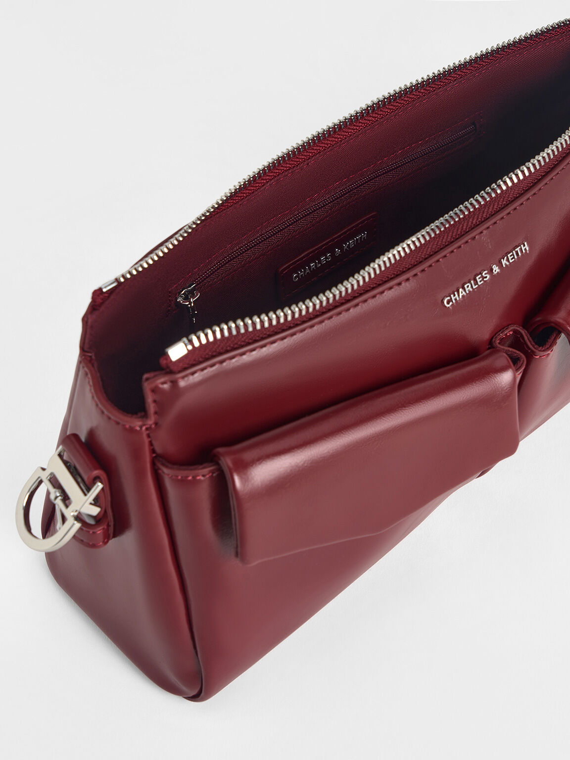 Rachel レイチェル イロンゲイテッドマルチポケットチェーンハンドル