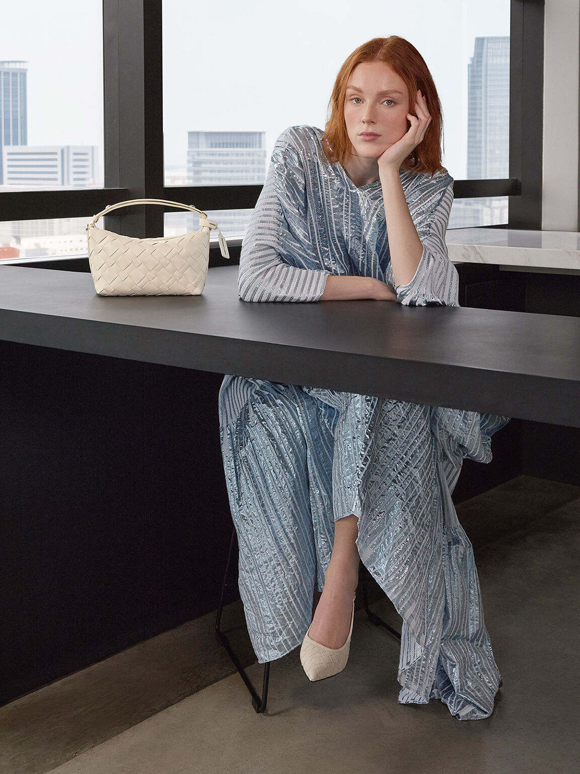 Ivette イヴェット ウーブンショルダーバッグ - クリーム | CHARLES