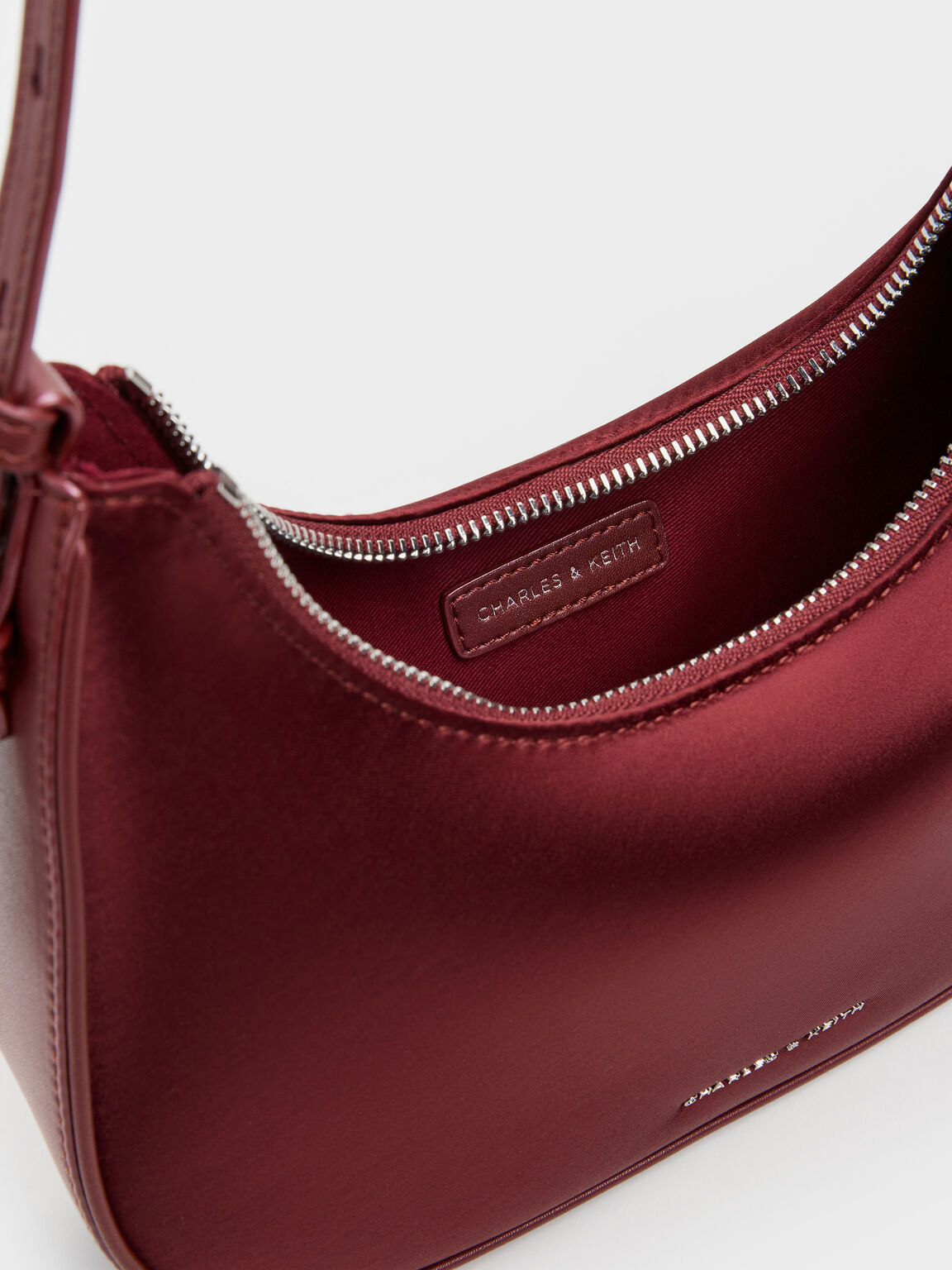 Jesmyn ジェスミン サテンクレセントツーウェイバッグ, バーガンディ, hi-res