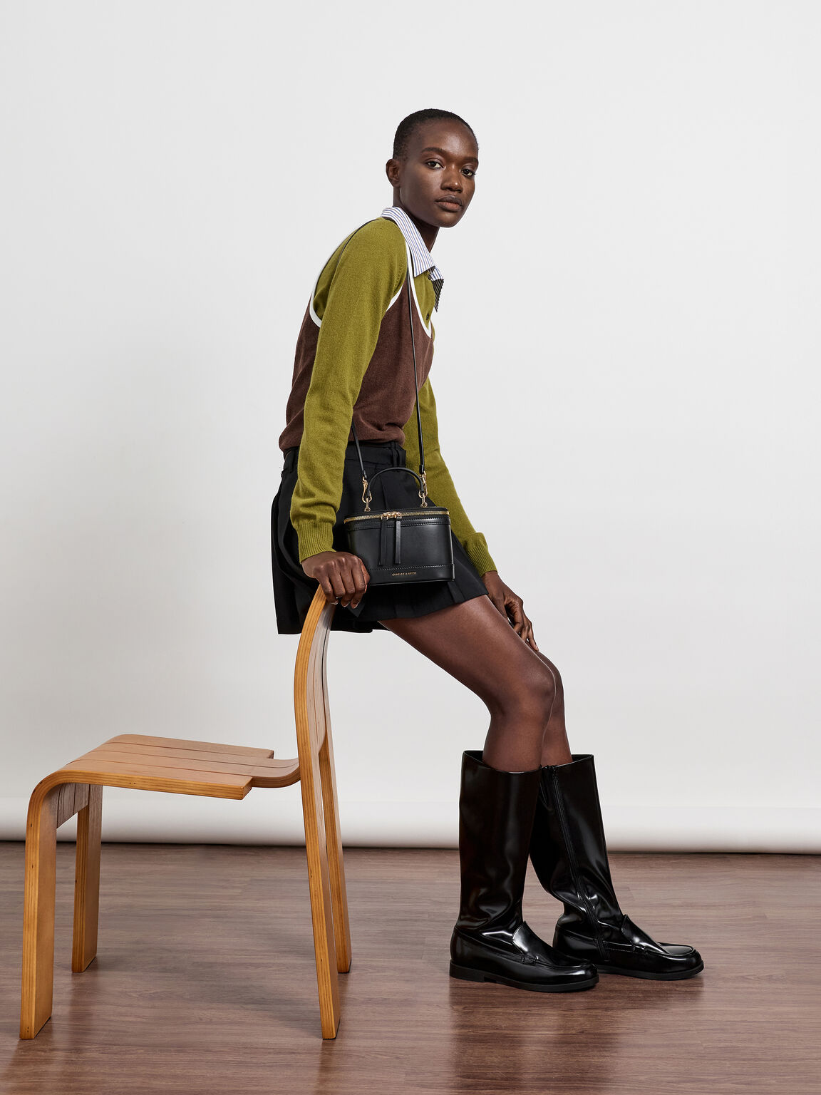 Enola エノラ トップハンドルバニティーバッグ, ブラック, hi-res