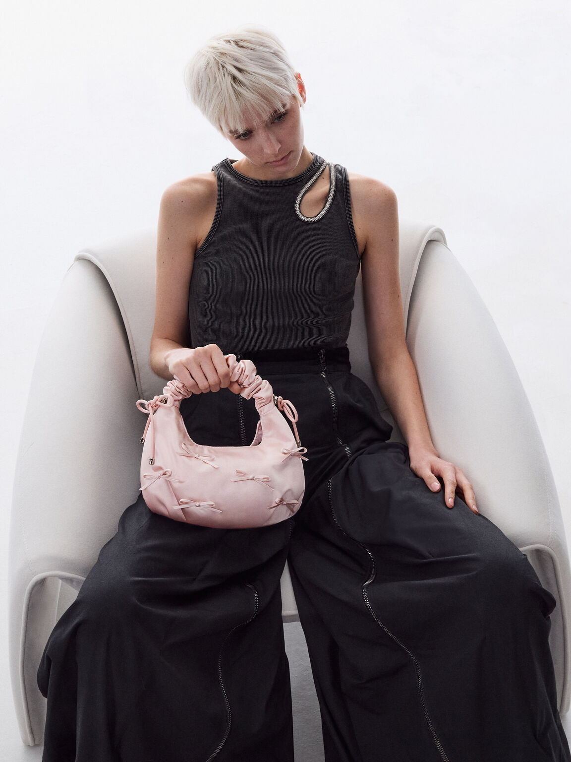 サテンボウ ルーシュドハンドルバッグ, ベイビーピンク, hi-res