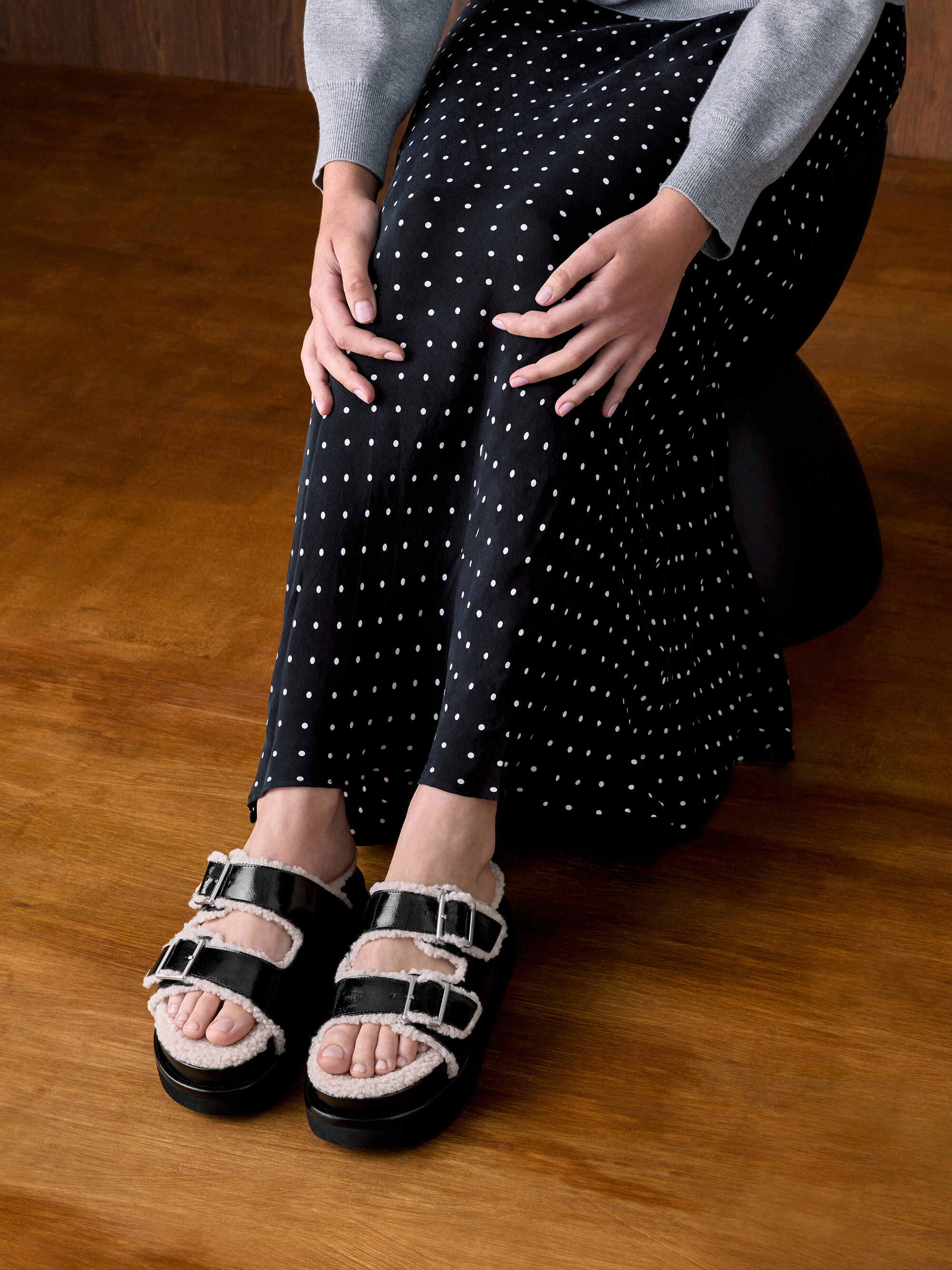 定番人気♡希少【PUCCI】プラットフォーム ベルト サンダル