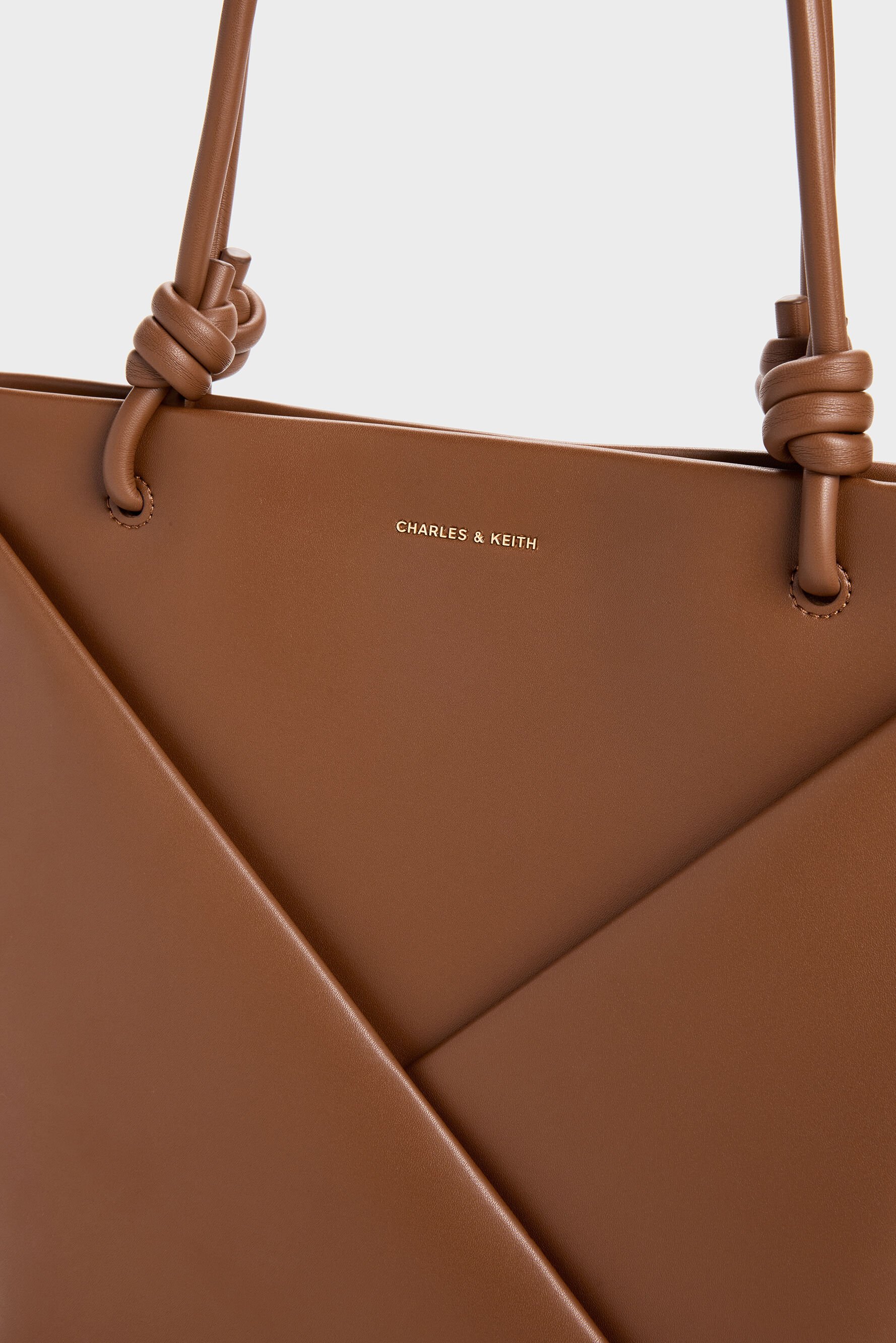 トートバッグ(レディース) - ブラウン | CHARLES & KEITH (チャールズ