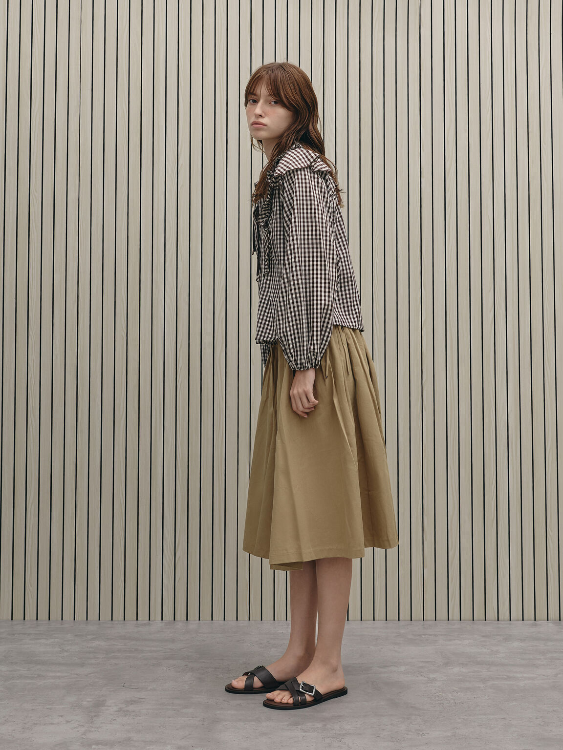 Anita アニータ クロスオーバースライドサンダル, ブラック, hi-res